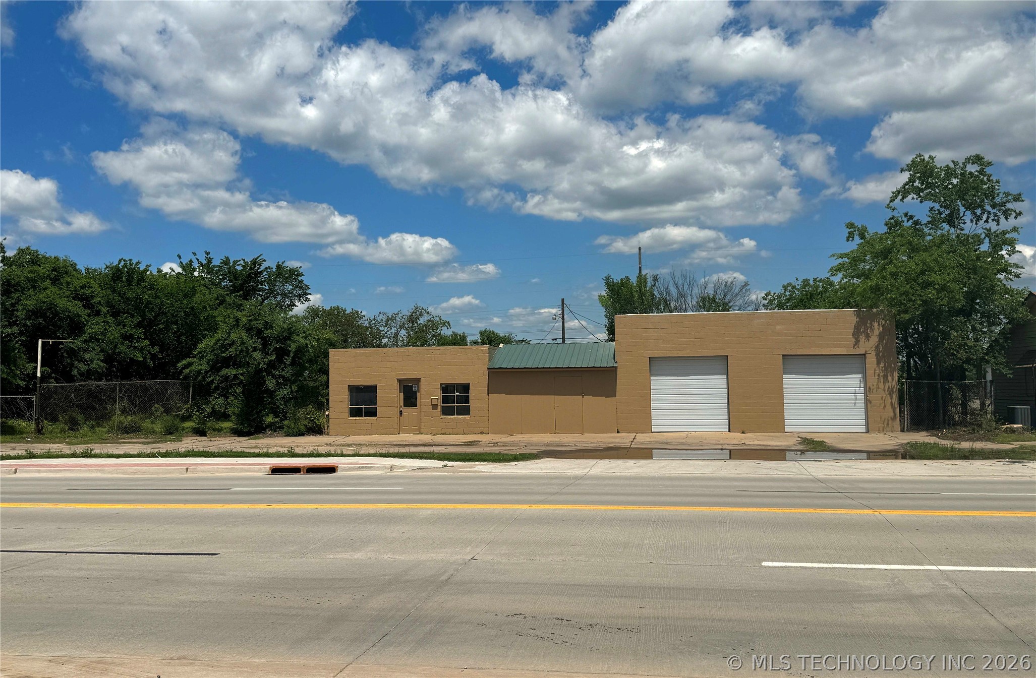 728 E Main Street