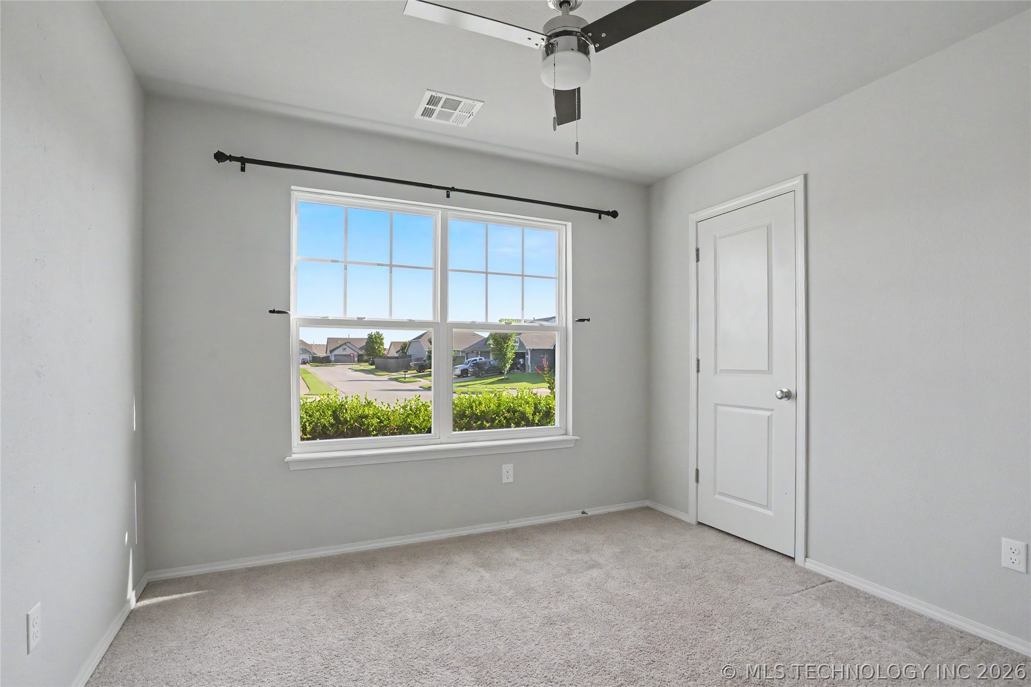 3425 E Plymouth Place Property Photo 23