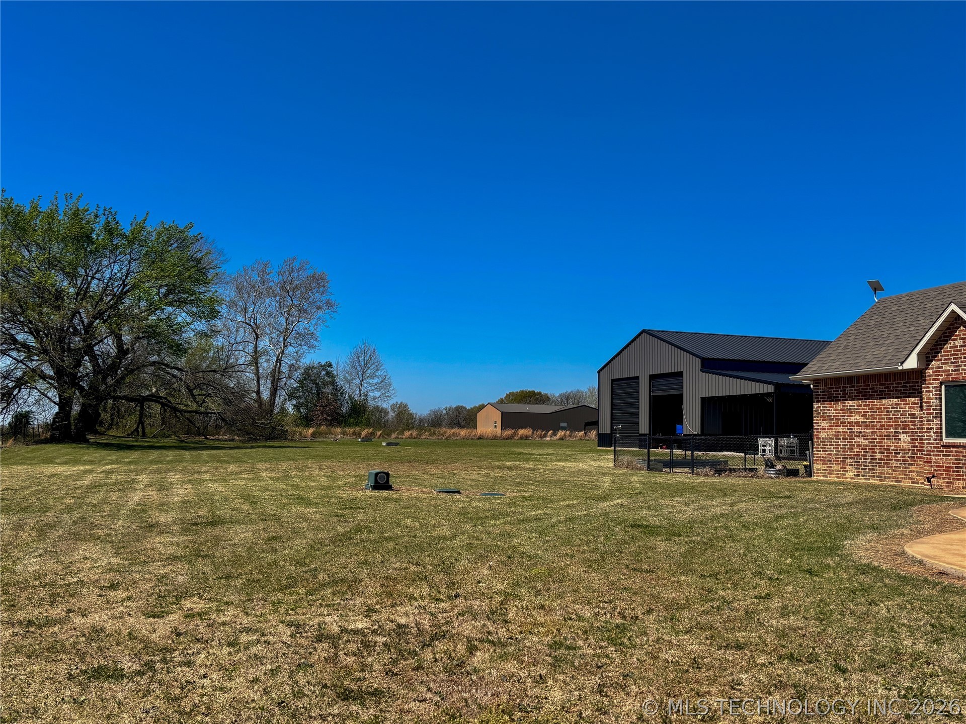 2720 Frink Property Photo 11