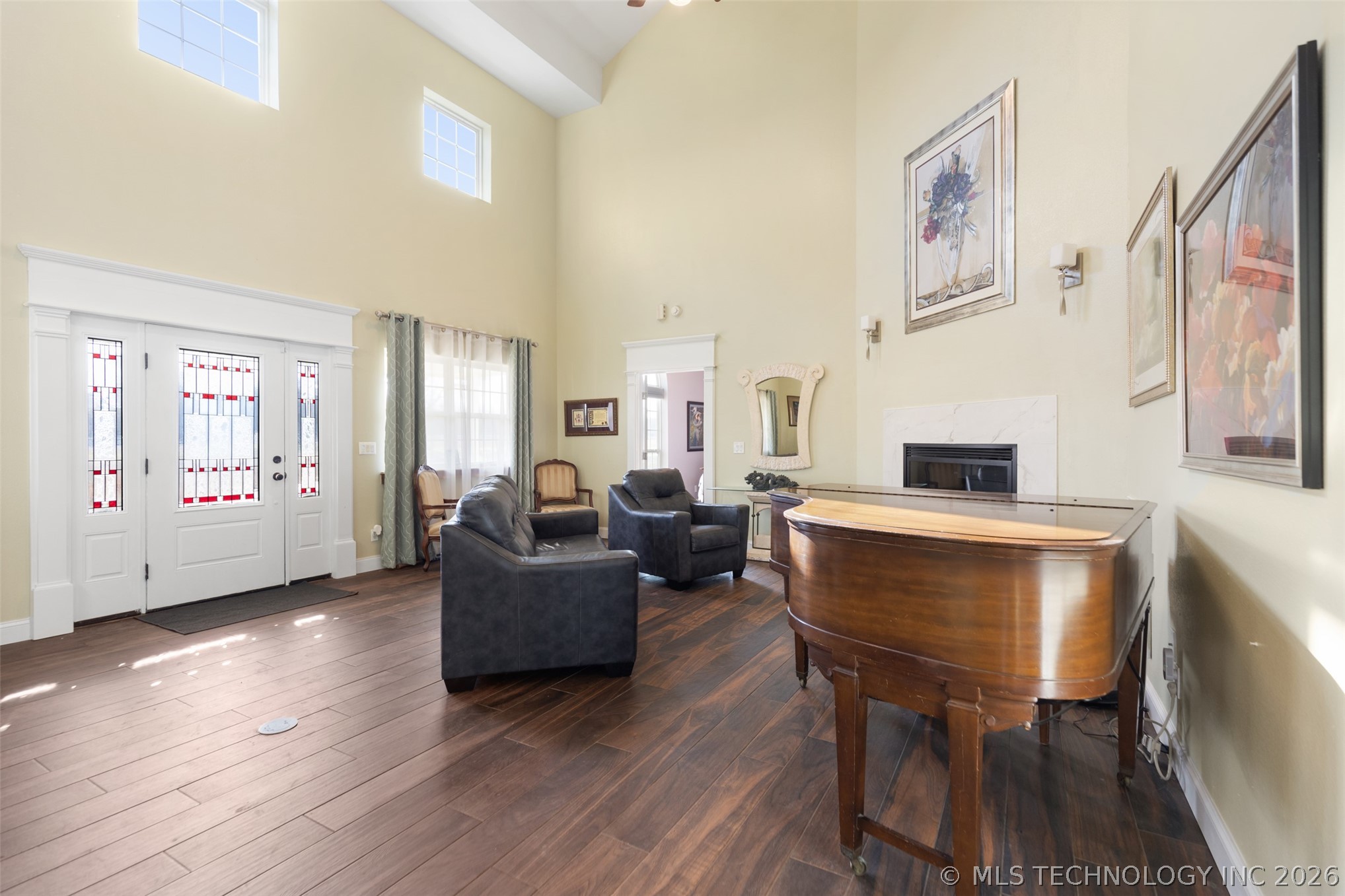 3300 S 4230 Road Property Photo 4