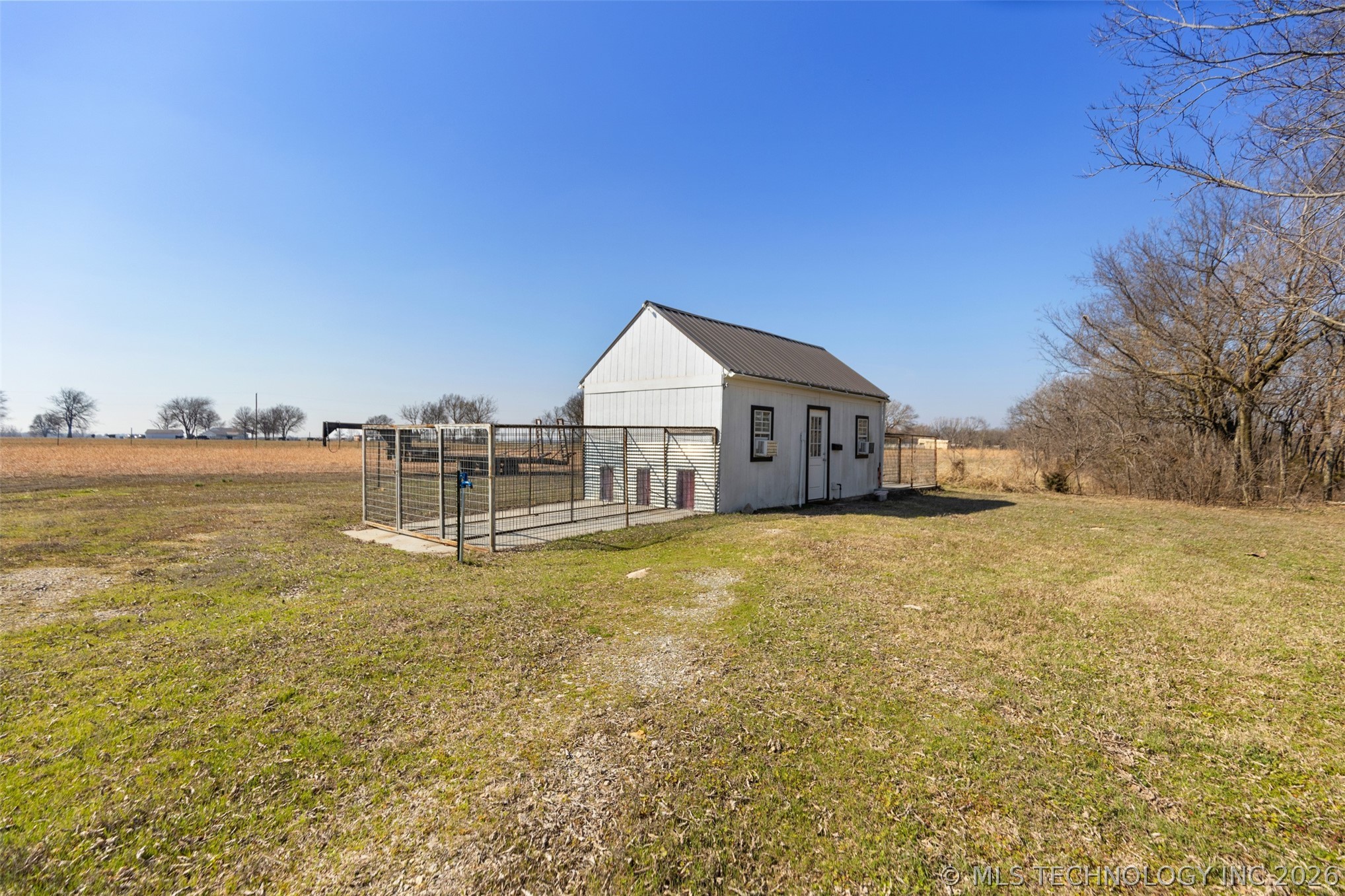 3300 S 4230 Road Property Photo 31