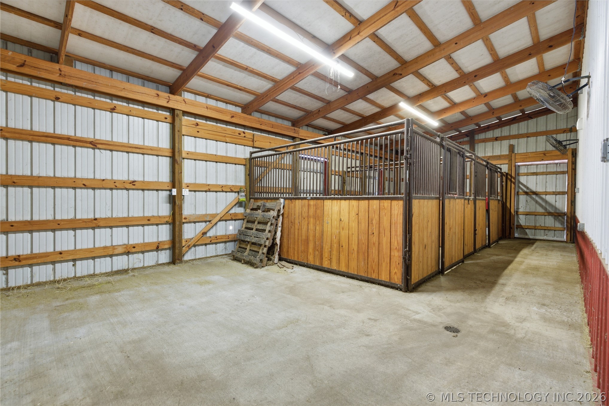 3300 S 4230 Road Property Photo 41