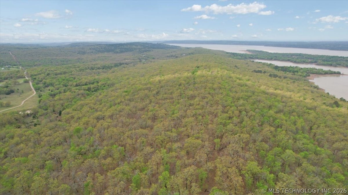 001 E Fred's Fish Camp Road Property Photo 3