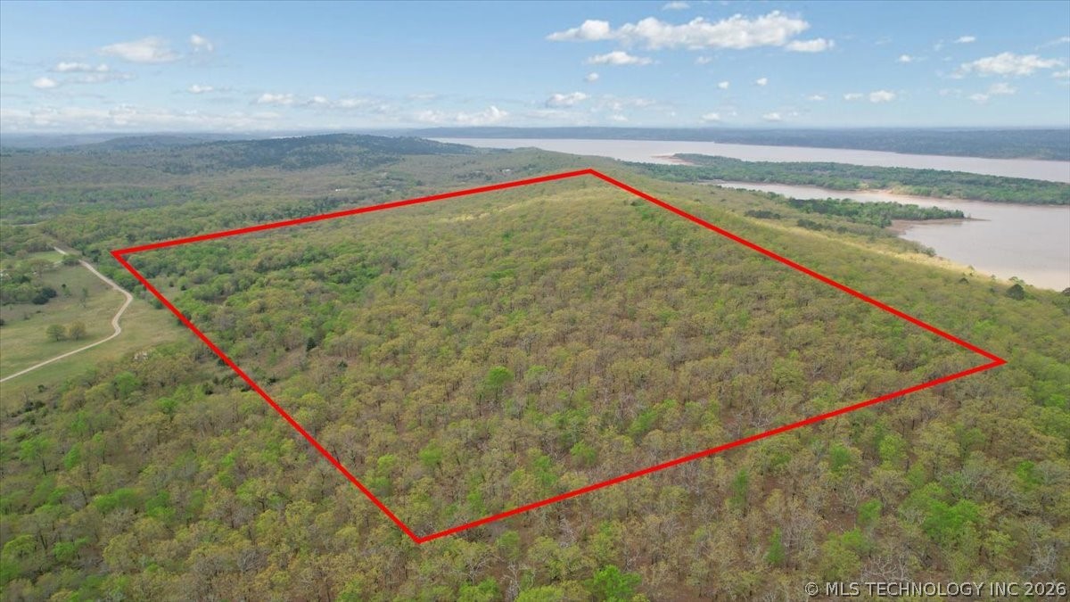 001 E Fred's Fish Camp Road Property Photo 4