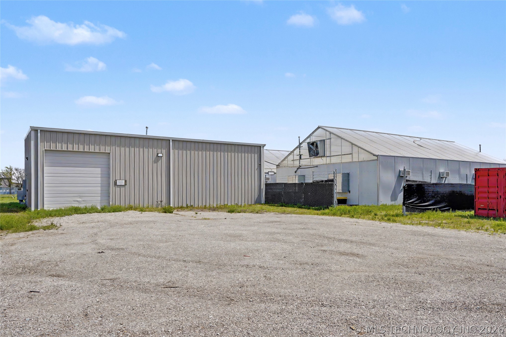 1024 N Broadway Avenue Property Photo 6