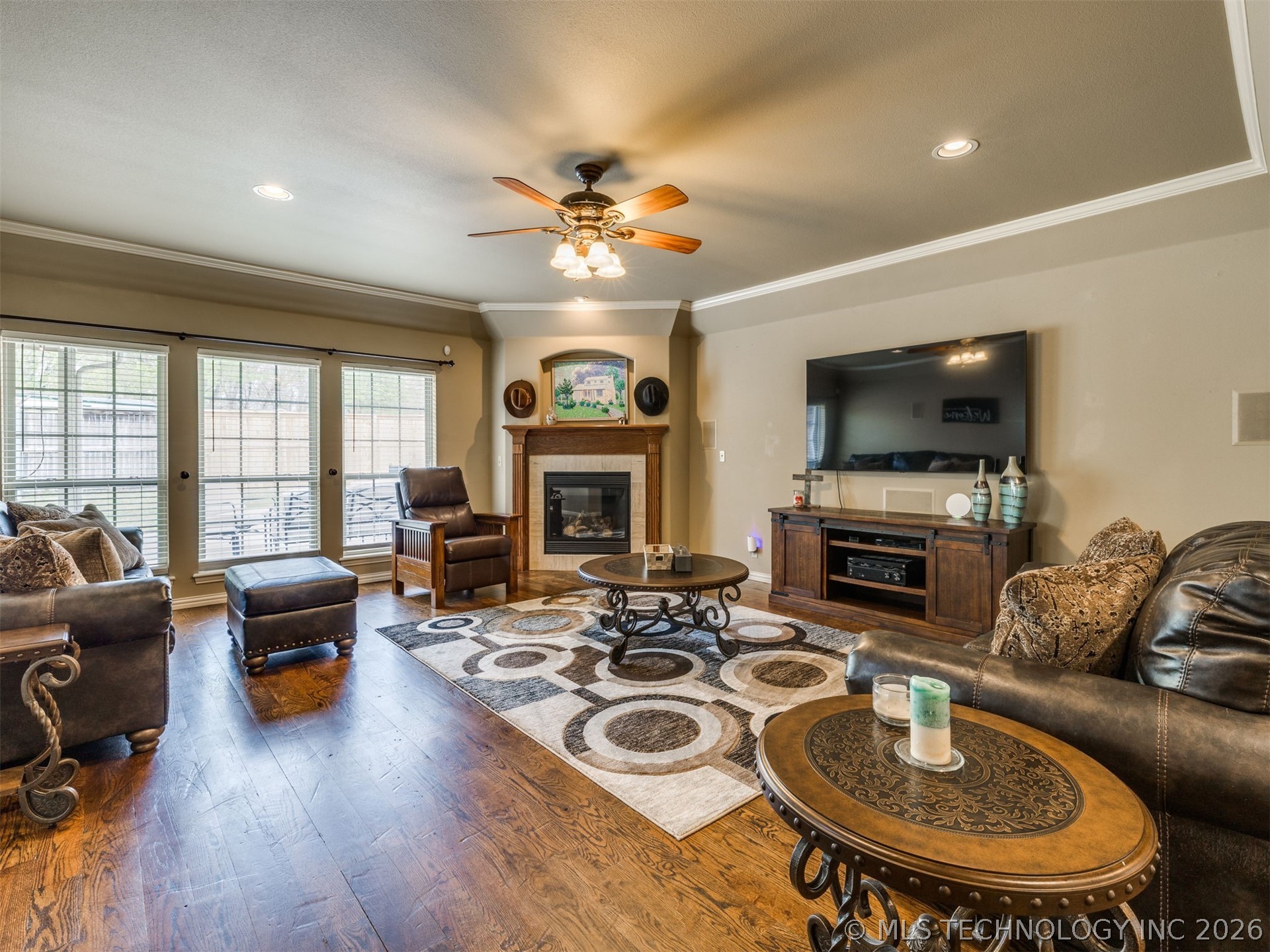 15002 S Justin Avenue Property Photo 7