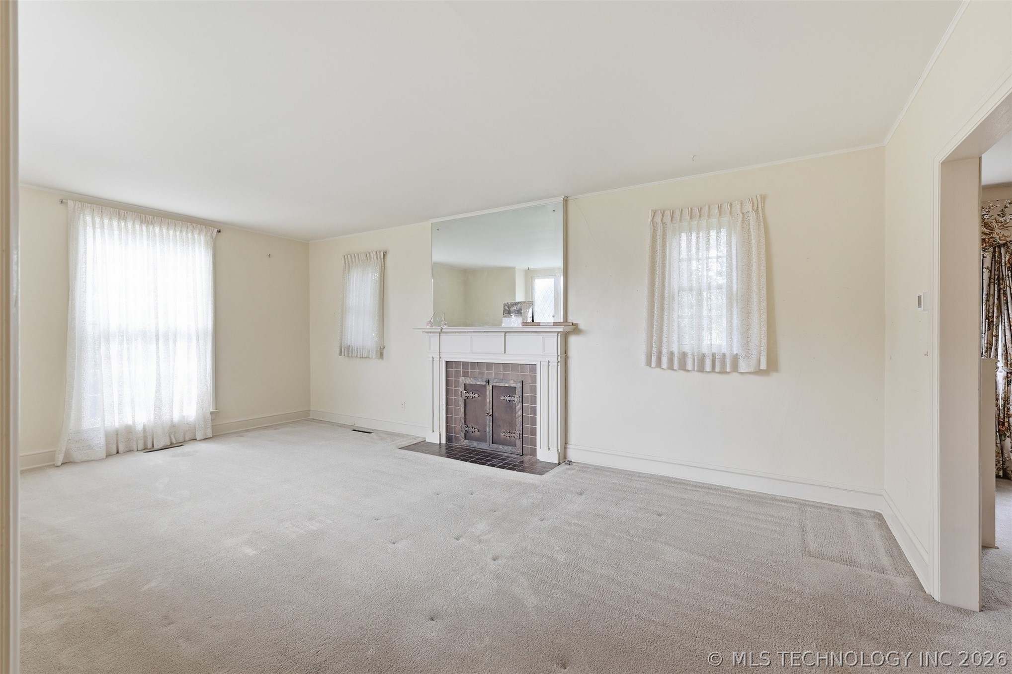 422 S Highland Property Photo 11