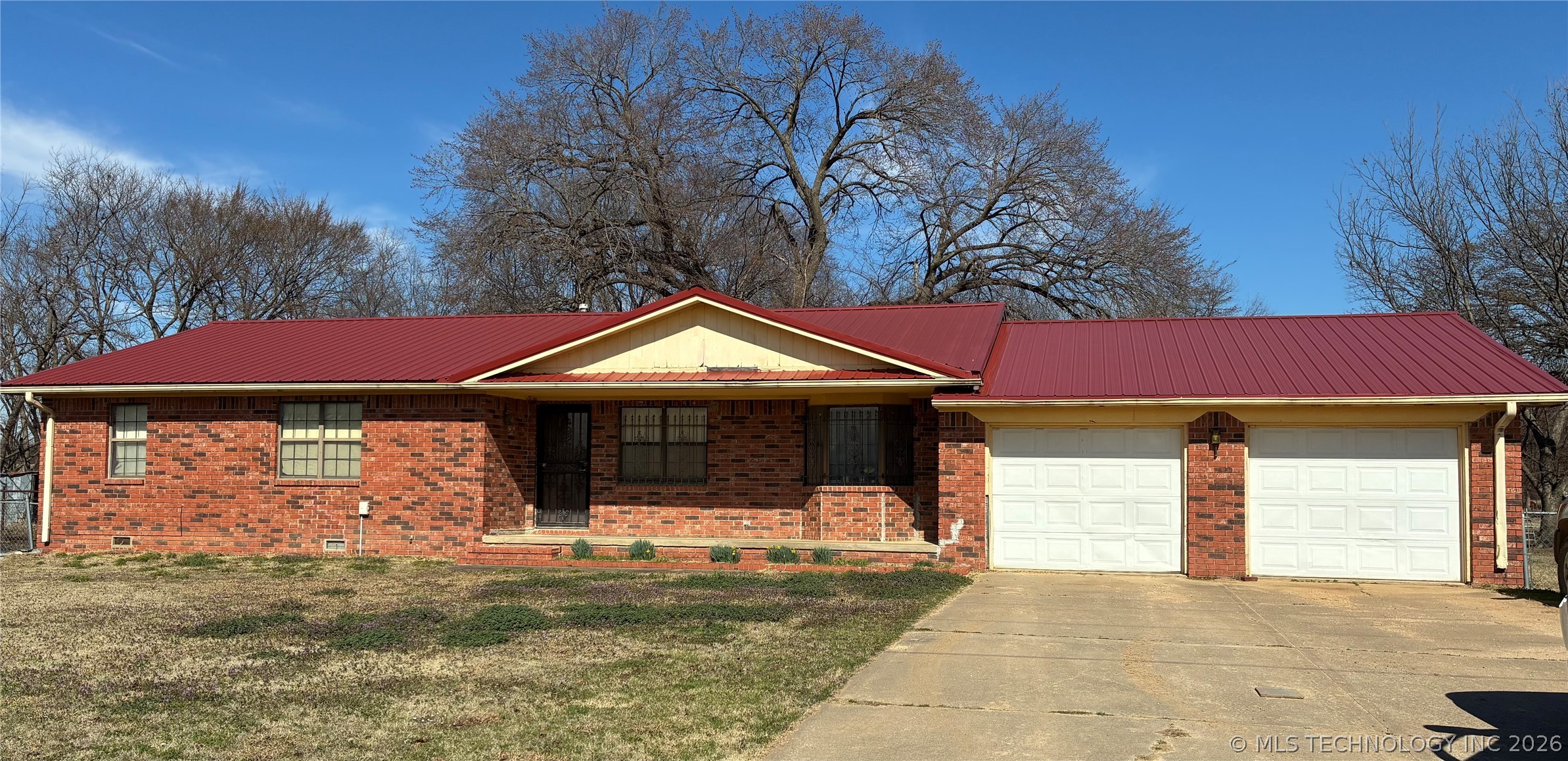 411321 E 1080 Road Property Photo 1