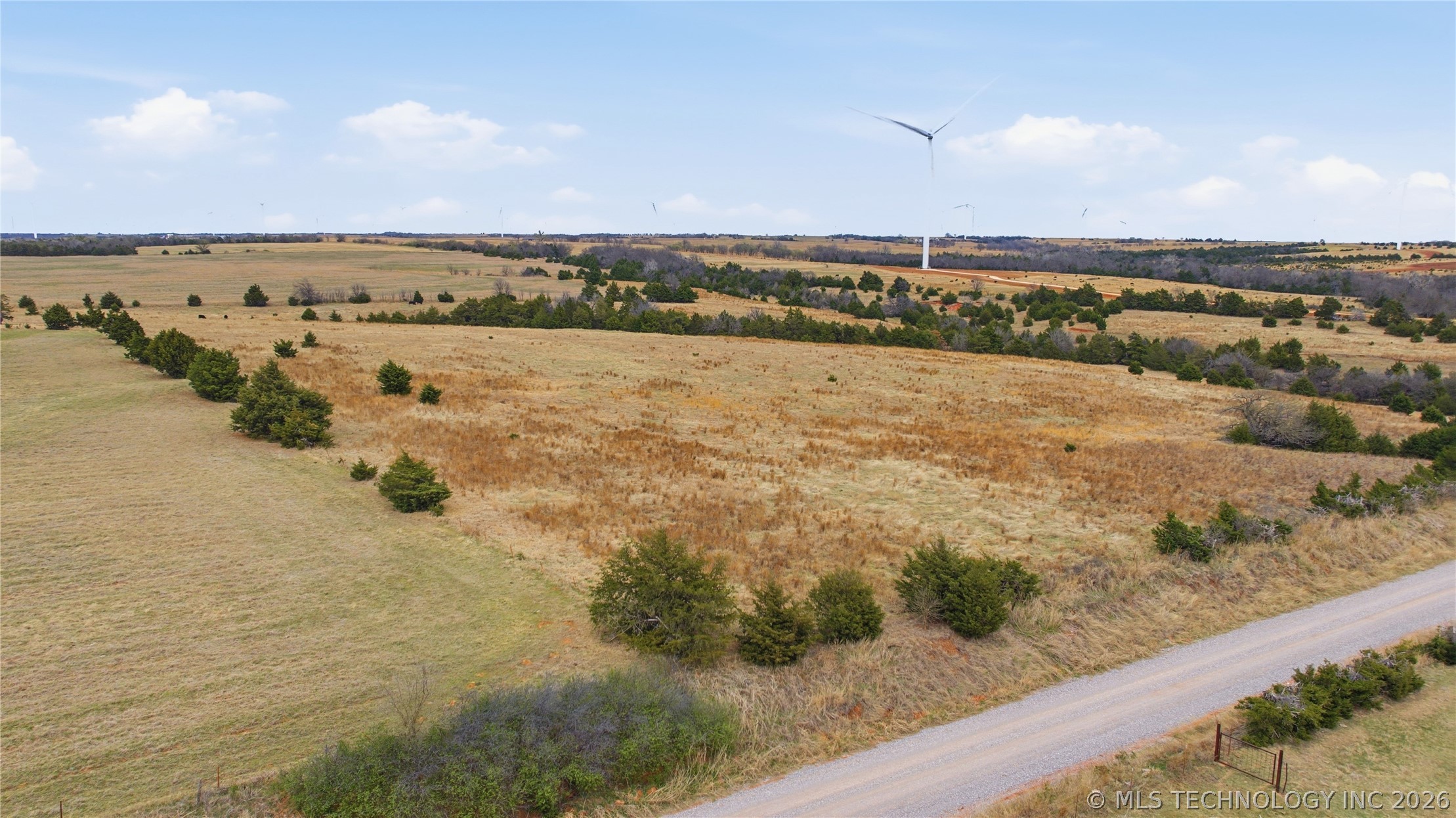 160 W County Road 64 Property Photo 13