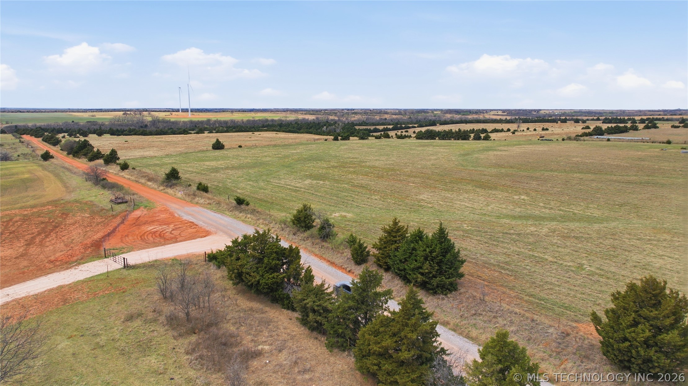 160 W County Road 64 Property Photo 14