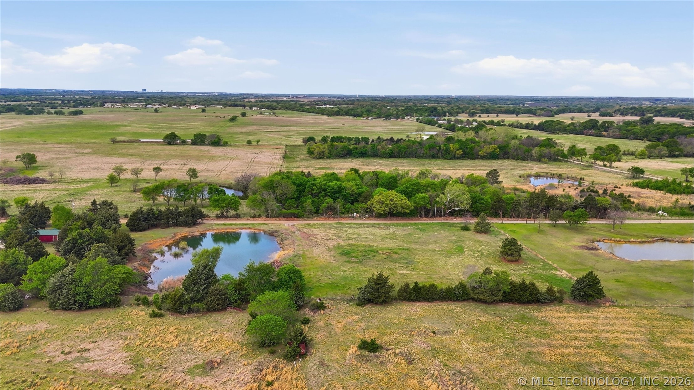 1163 Risner Road Property Photo 8