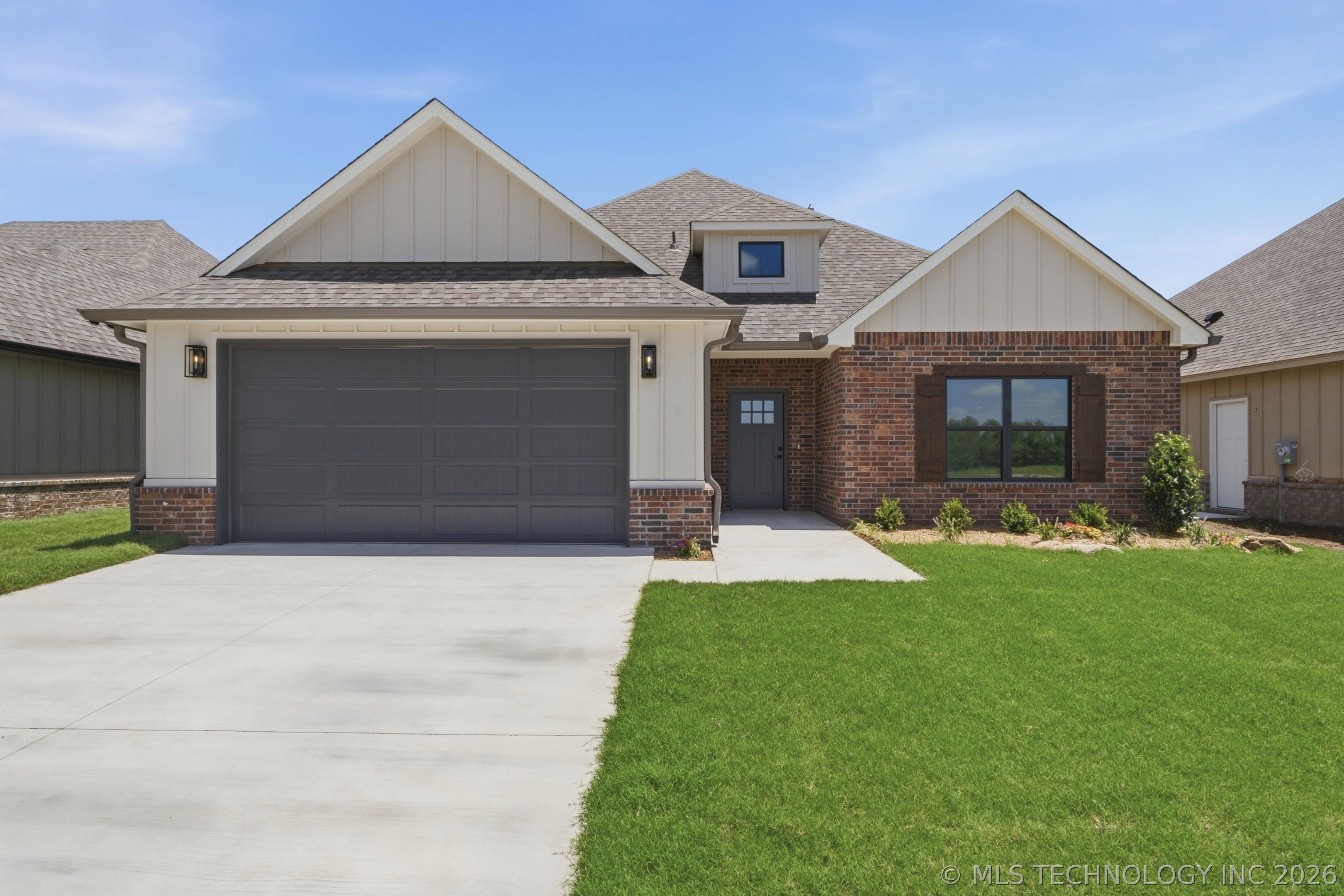 1009 S Chickasaw Street Property Photo 1