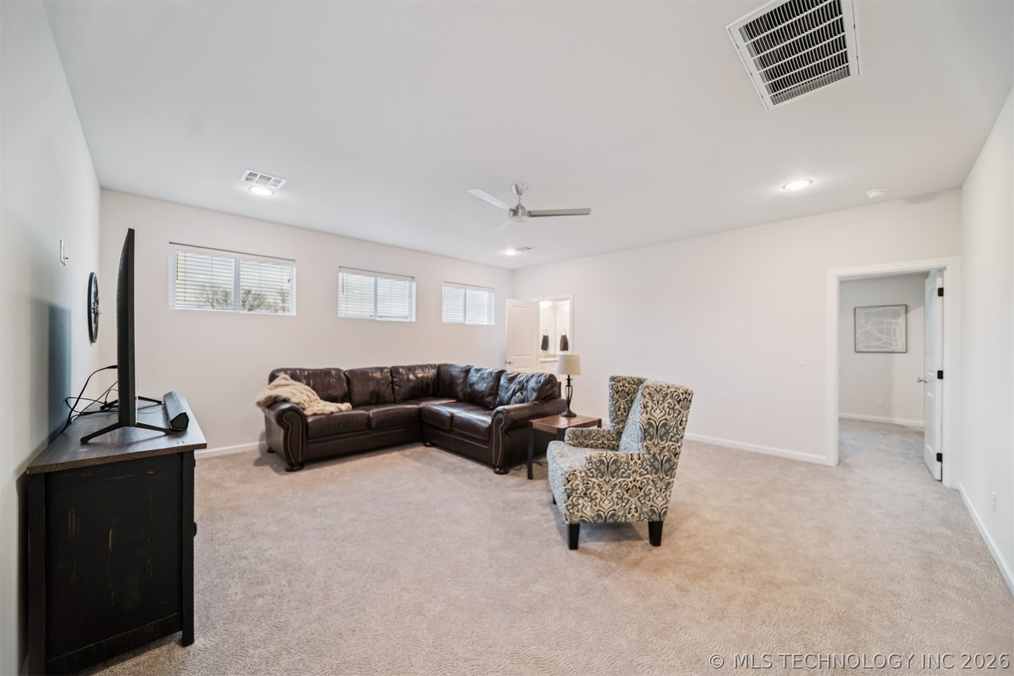 7201 N Hawthorne Lane Property Photo 39