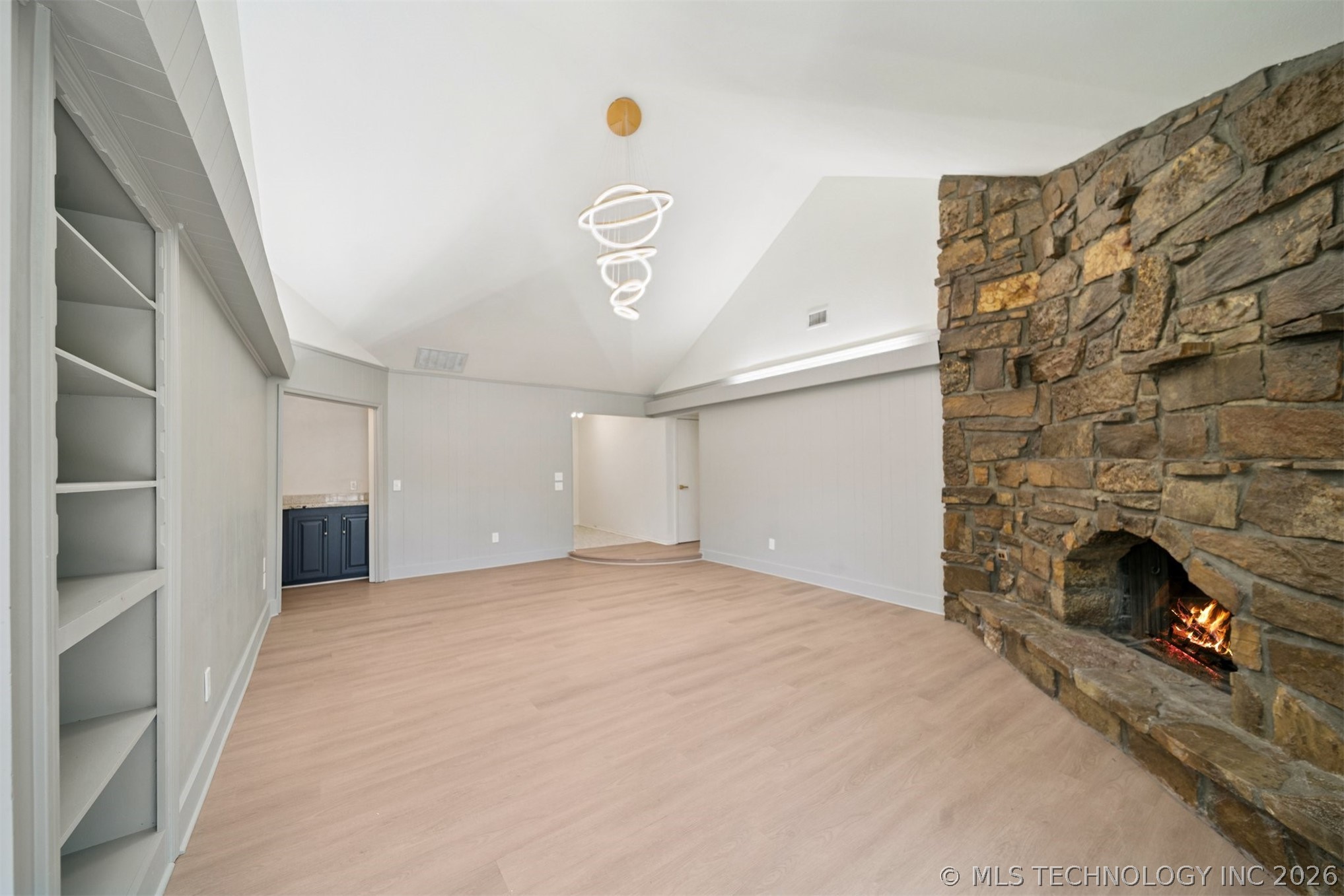 10134 E 25th Street Property Photo 6
