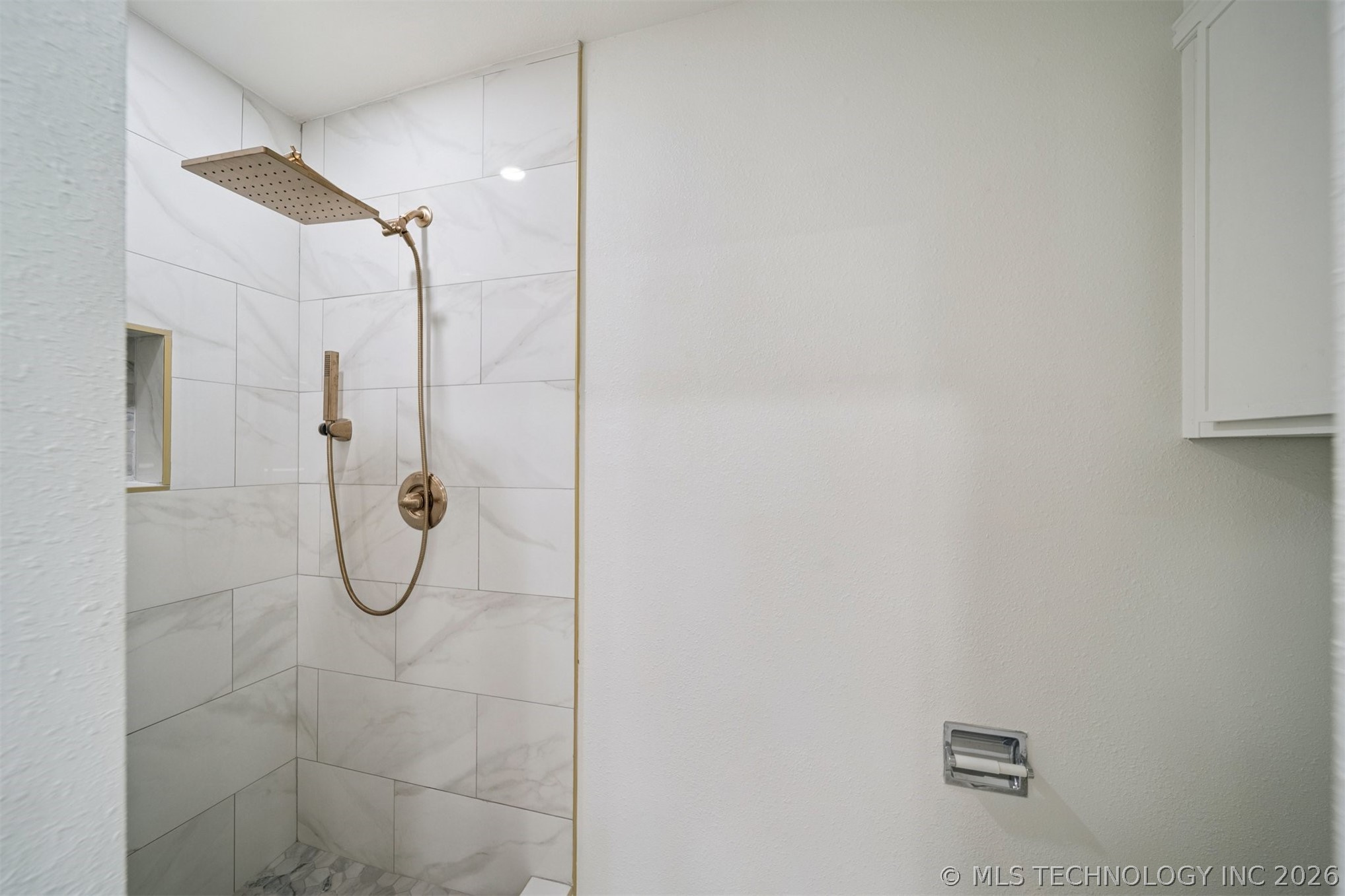 10134 E 25th Street Property Photo 17