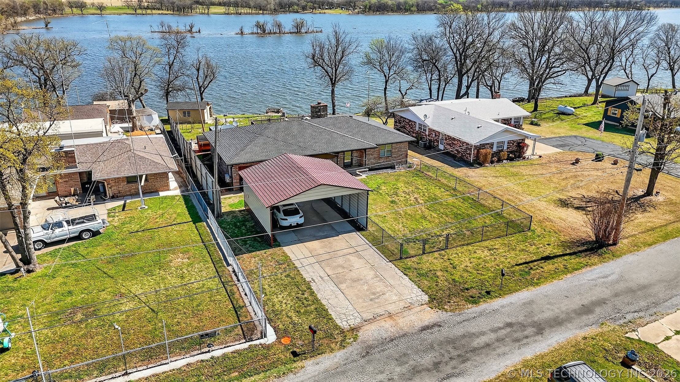 69 Lakeshore Drive Property Photo 1