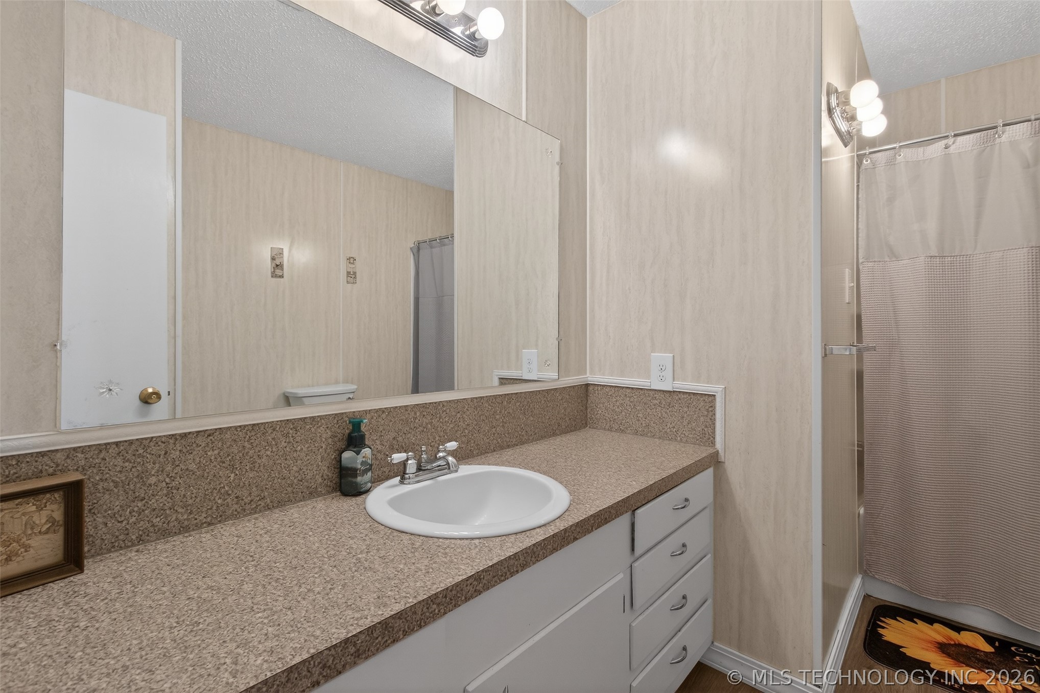 69 Lakeshore Drive Property Photo 26