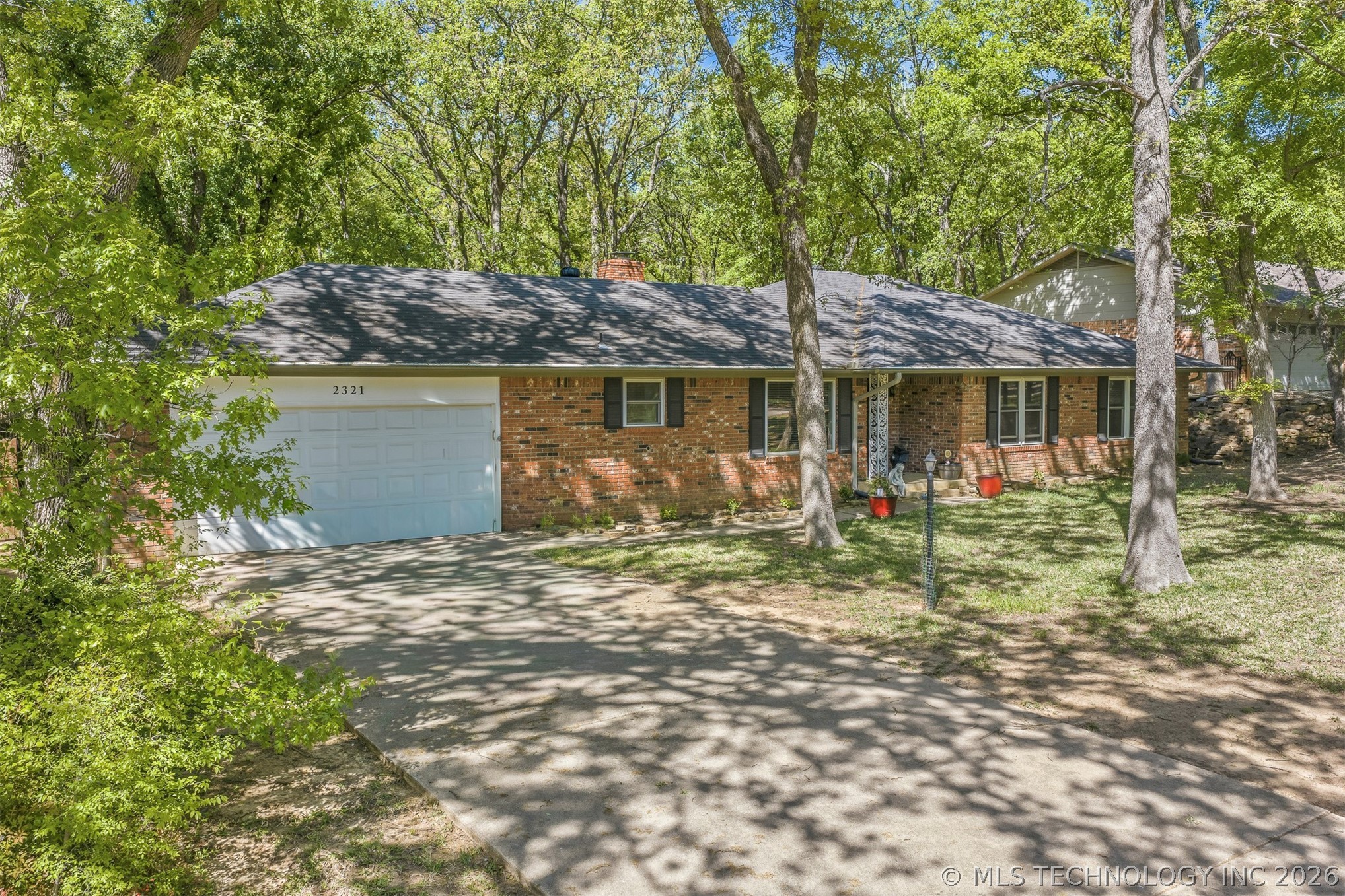 2321 Cloverleaf Place Property Photo 25