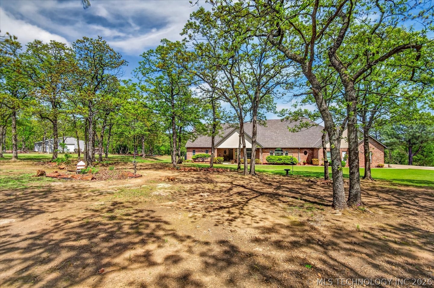 3710 E Mountain Road Property Photo 7