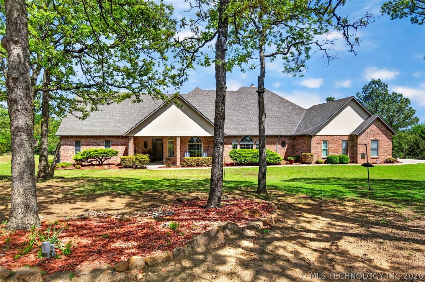 3710 E Mountain Road Property Photo 10