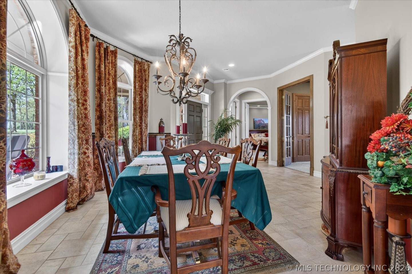 3710 E Mountain Road Property Photo 15