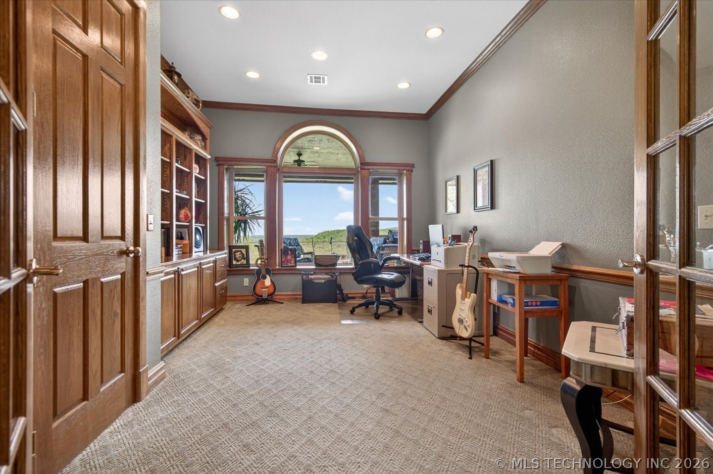 3710 E Mountain Road Property Photo 27