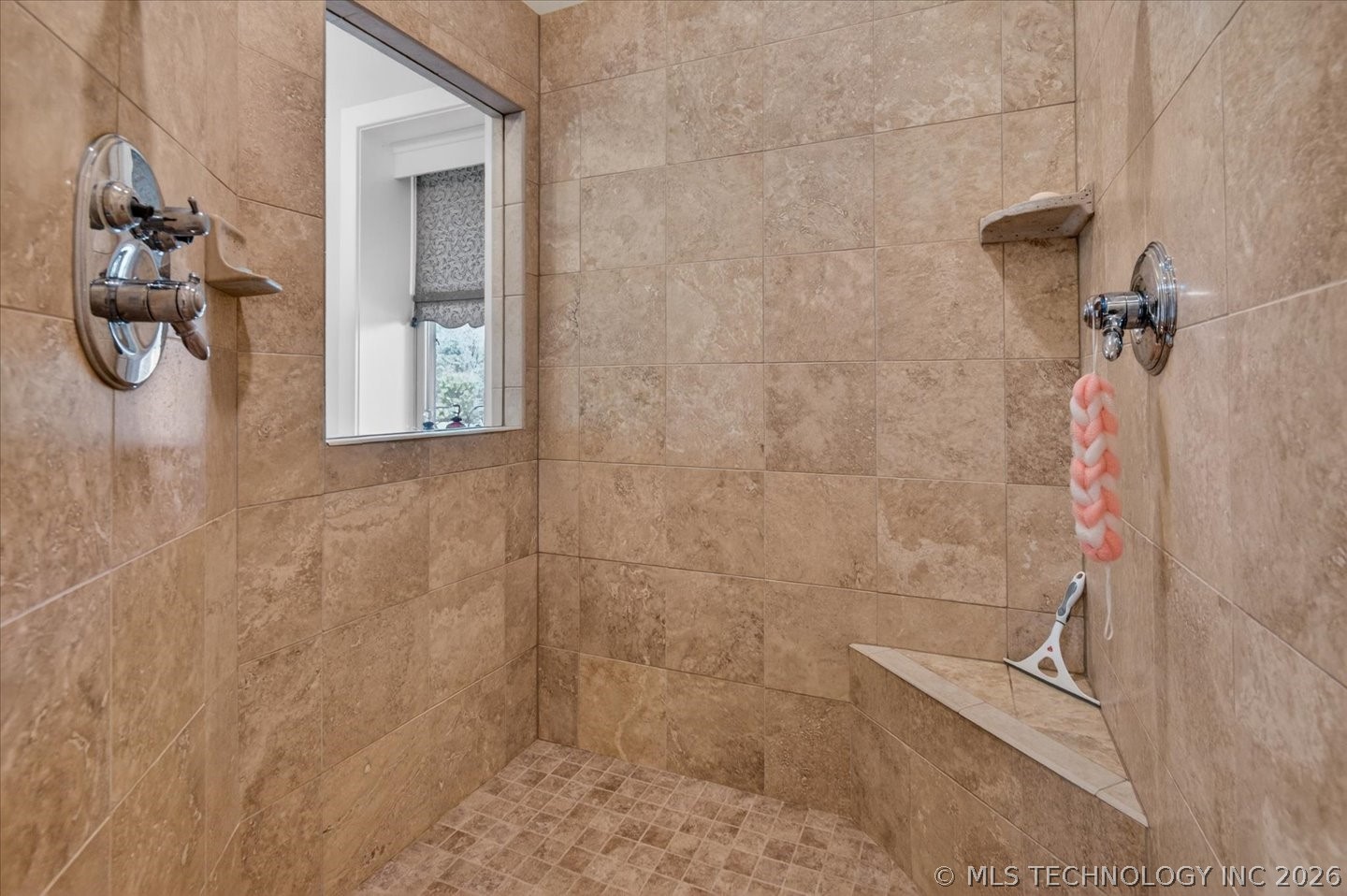 3710 E Mountain Road Property Photo 36