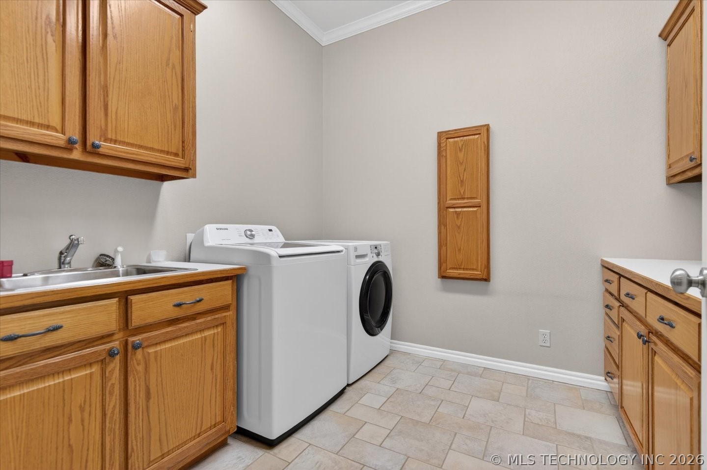 3710 E Mountain Road Property Photo 38