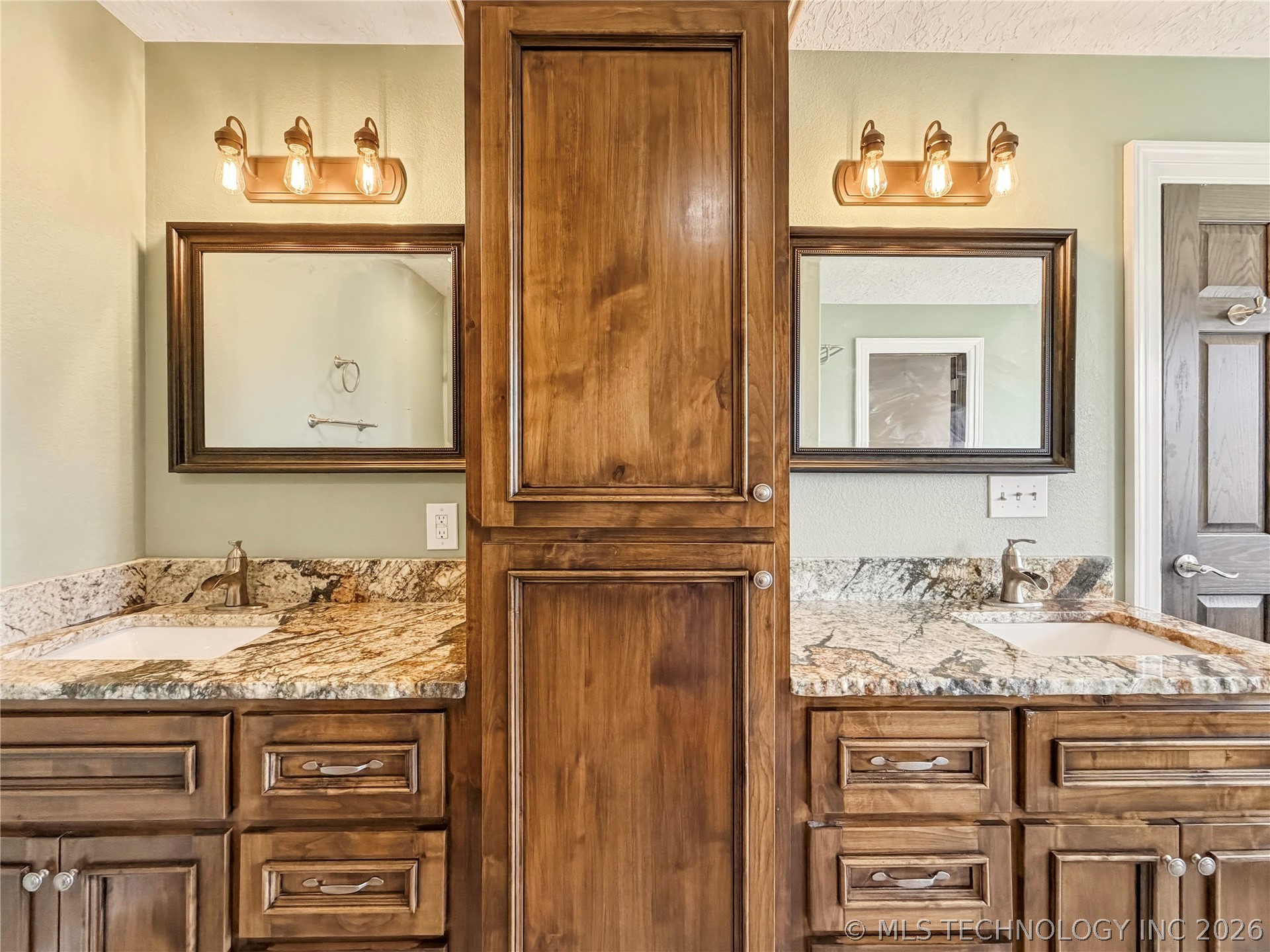 8770 W Gassaway Property Photo 28