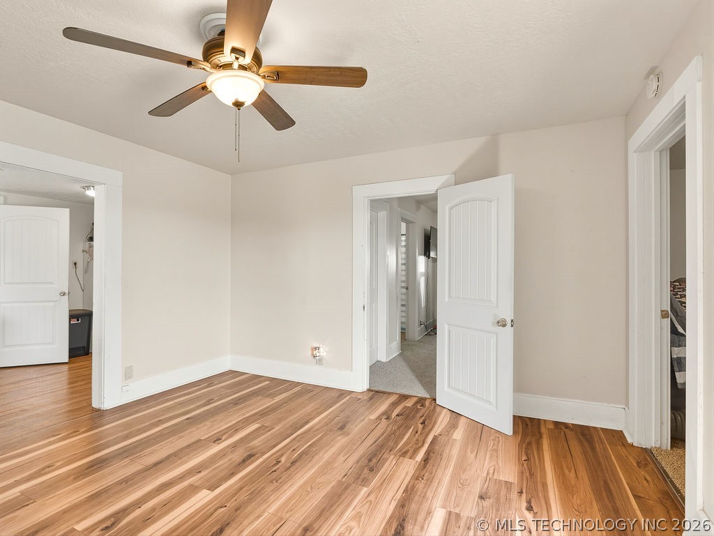 128 W Tahlequah Property Photo 13