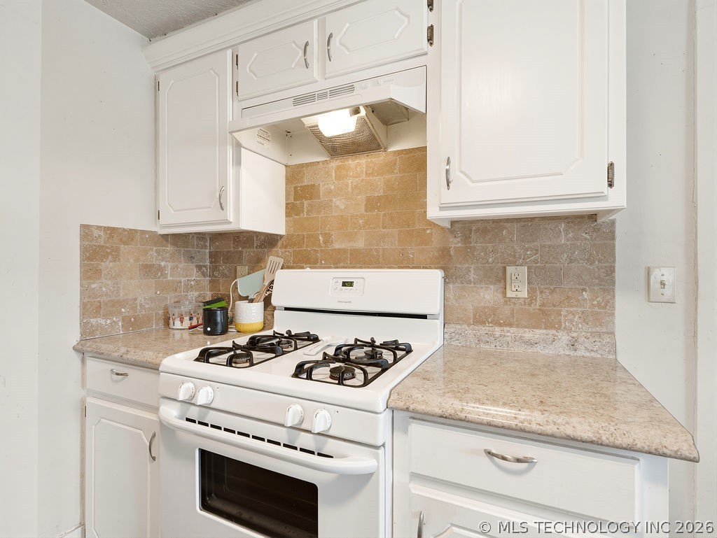 128 W Tahlequah Property Photo 15