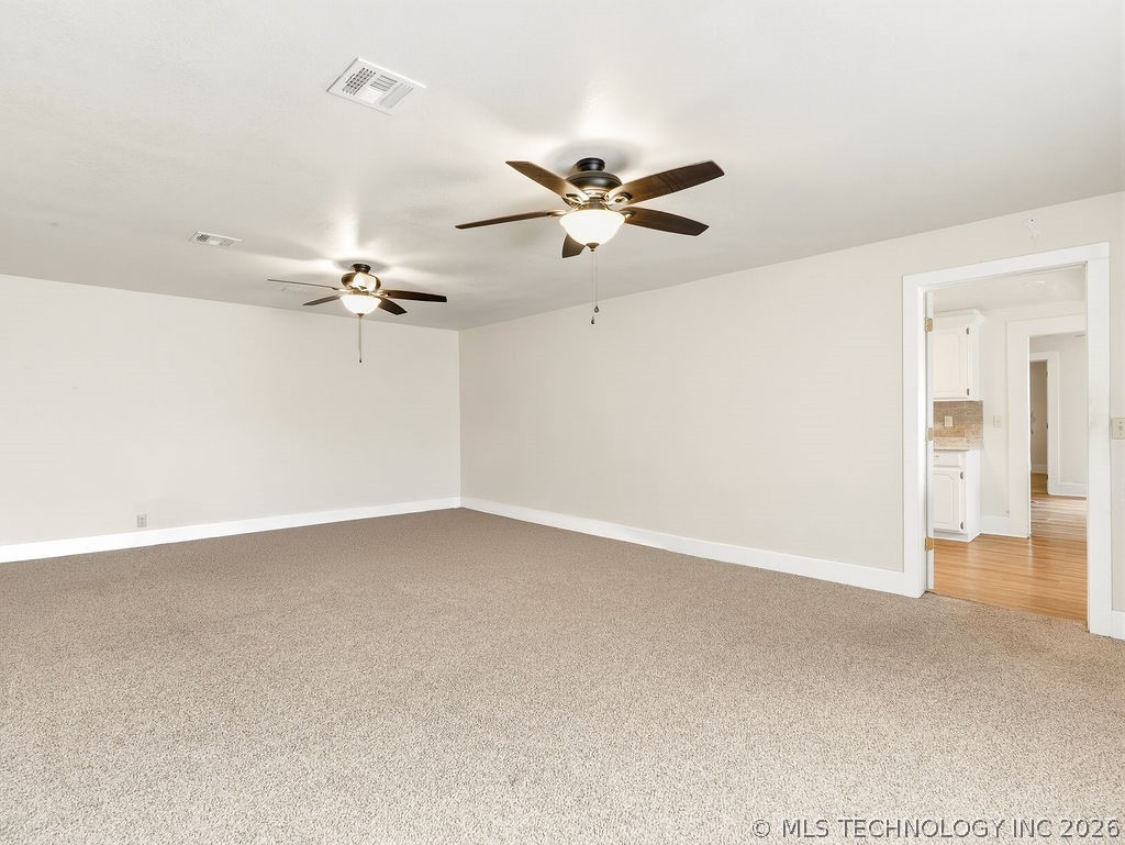 128 W Tahlequah Property Photo 20