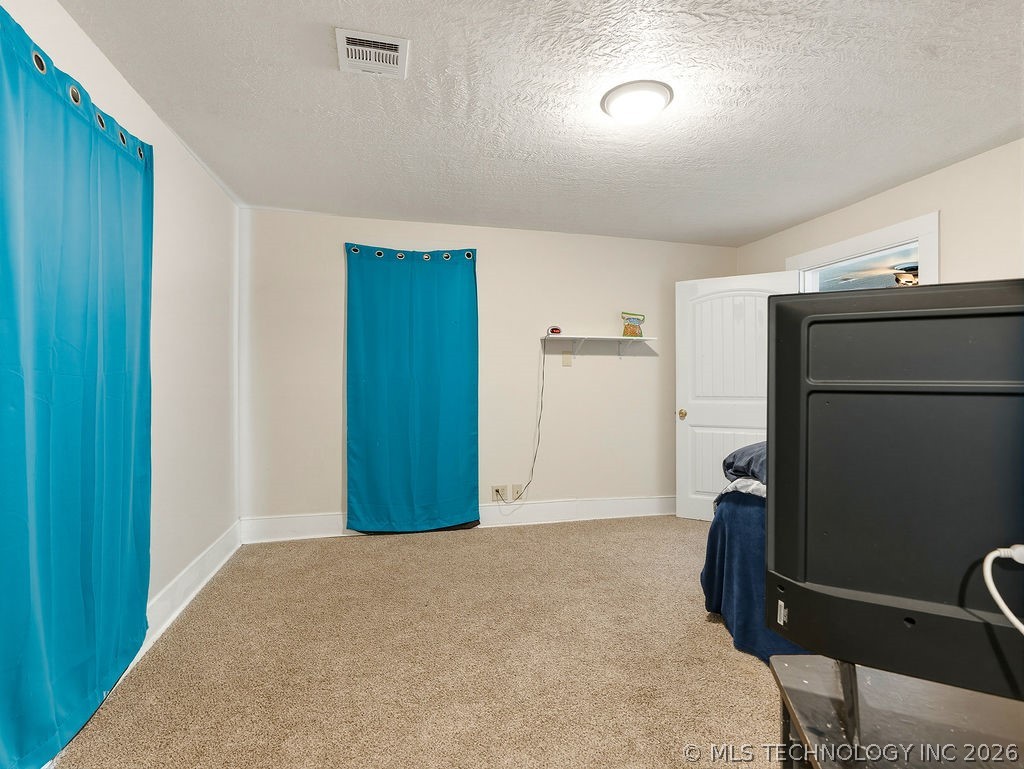 128 W Tahlequah Property Photo 25