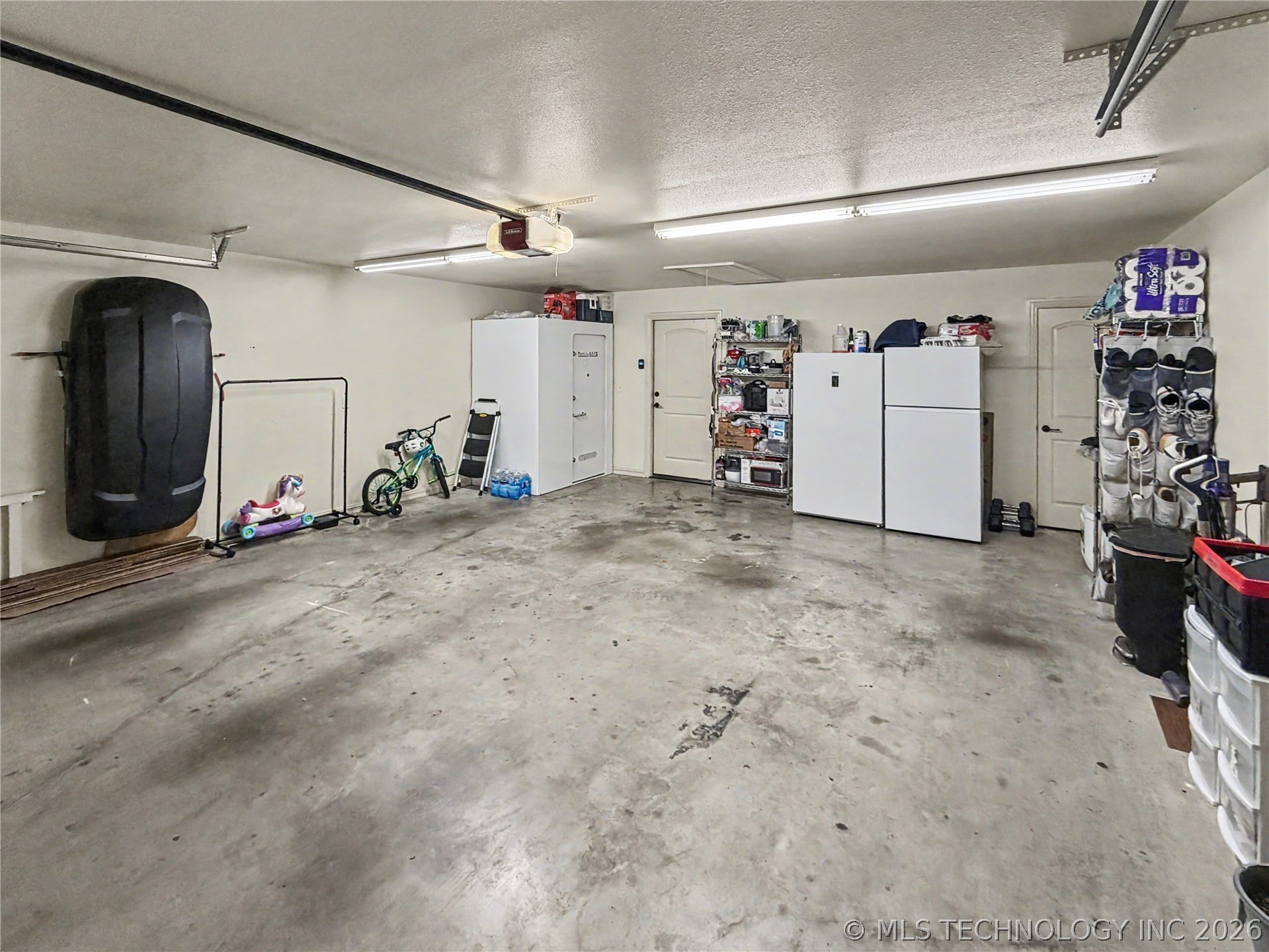 3693 Lexington Avenue Property Photo 33