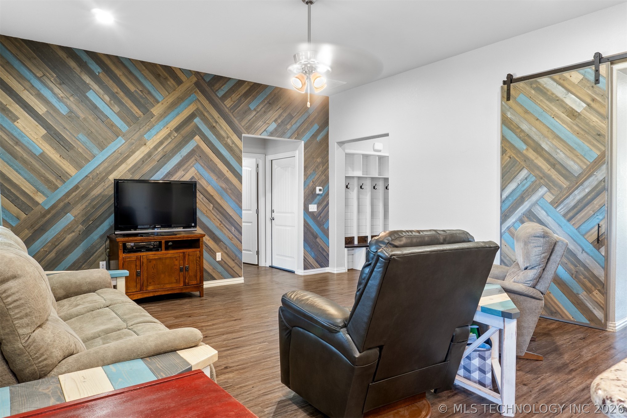 3400 Lazy Property Photo 6