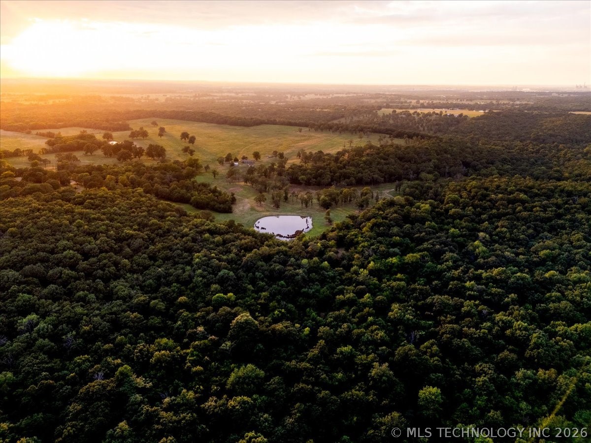 45 E Davis Field Road Property Photo 6