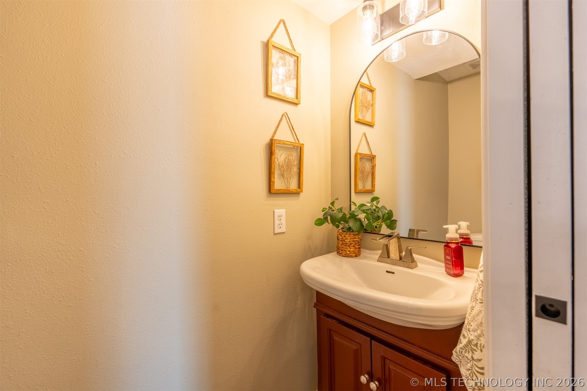 6562 E 563 Road Property Photo 47