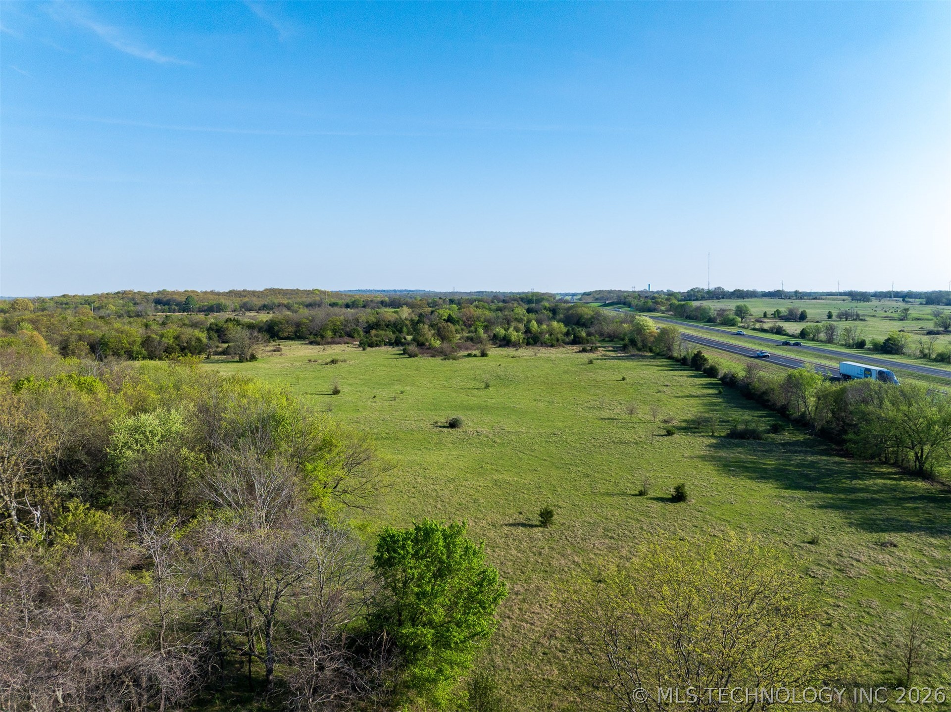 570 E 1120 Road Property Photo 31