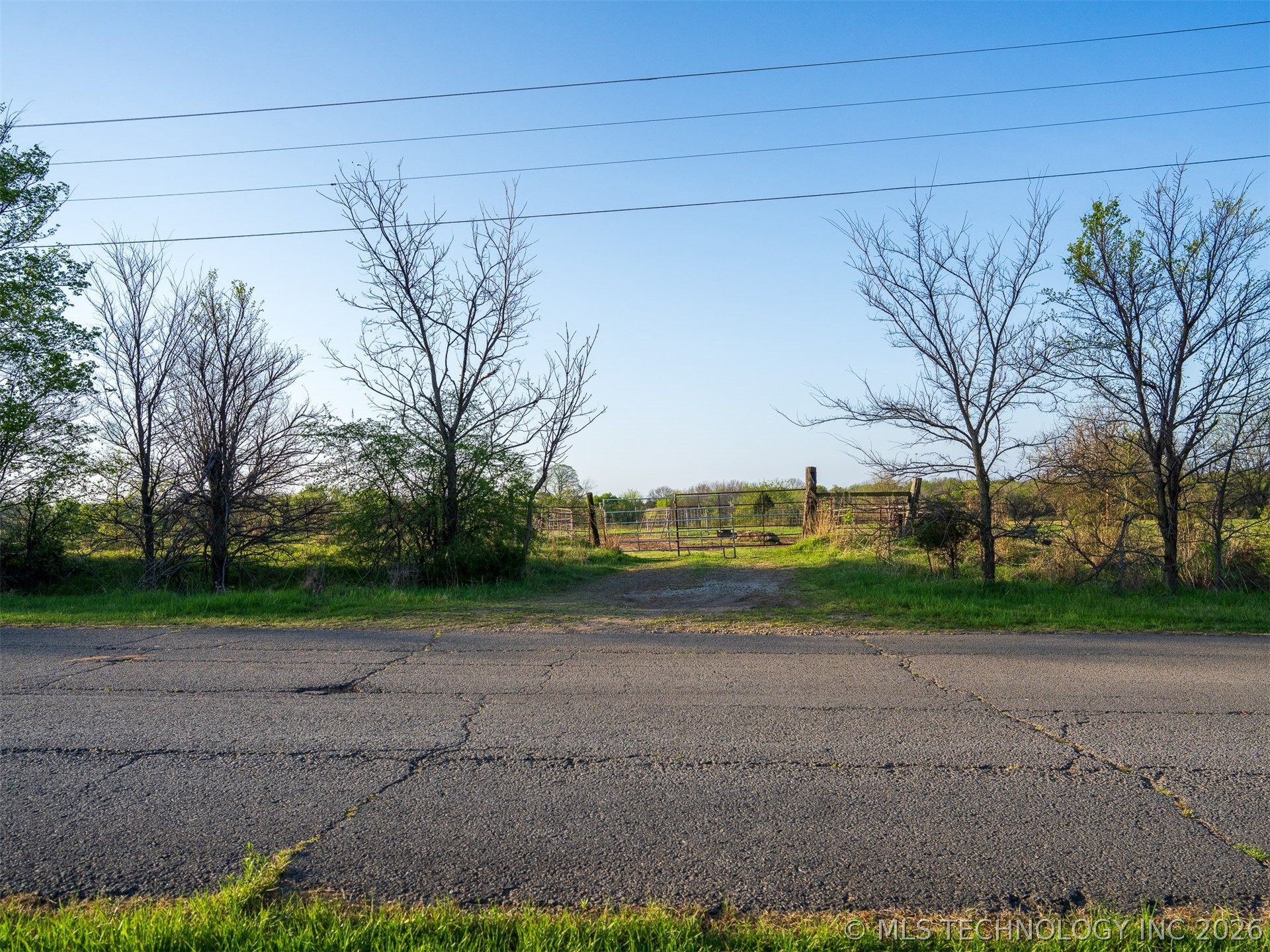 570 E 1120 Road Property Photo 47