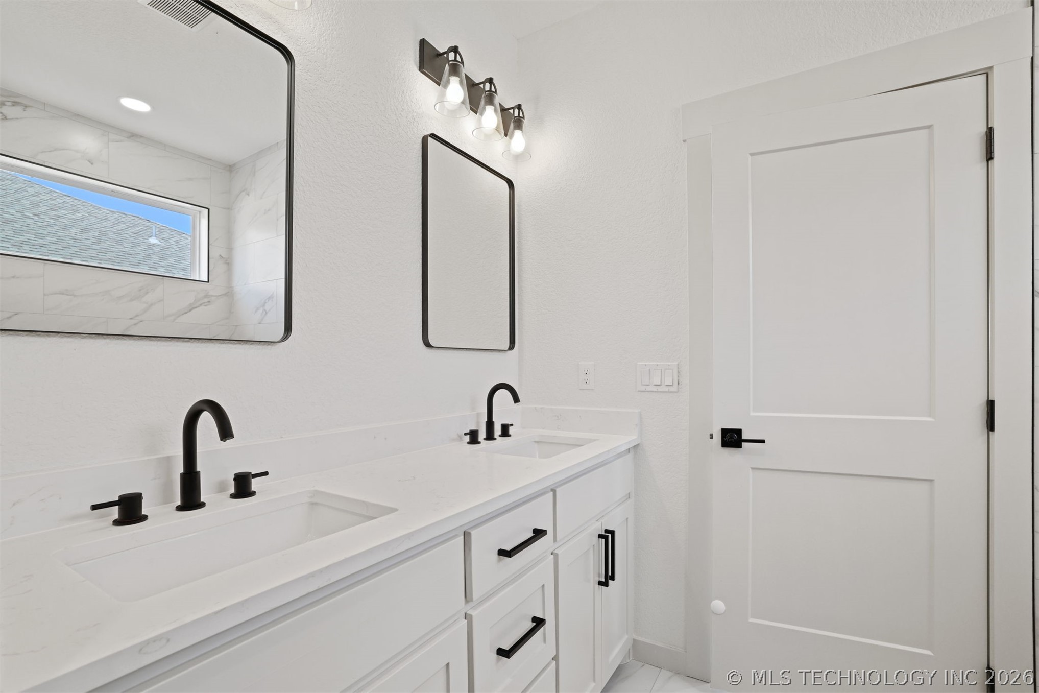849 Springfield Court Property Photo 10