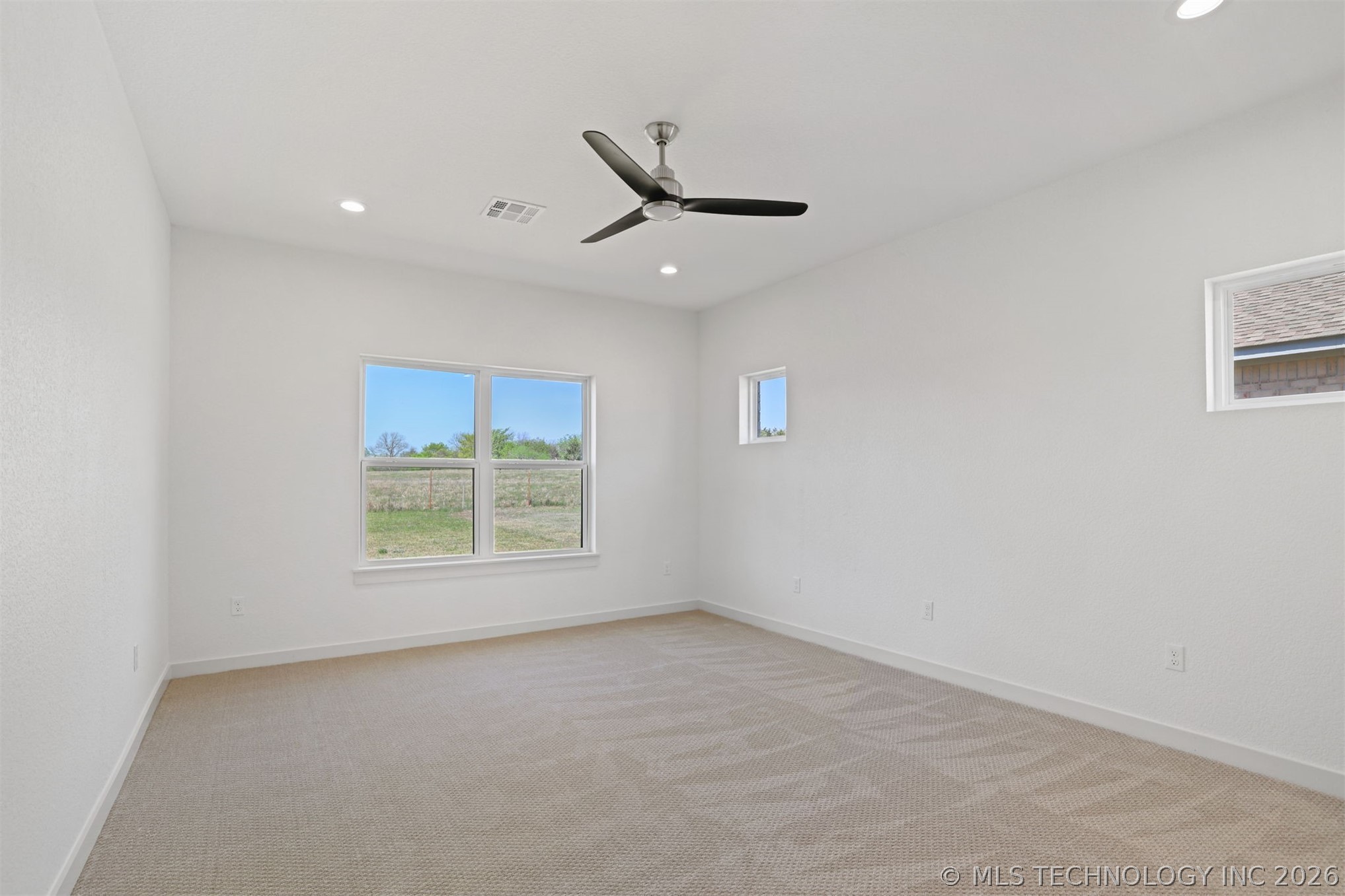 849 Springfield Court Property Photo 15