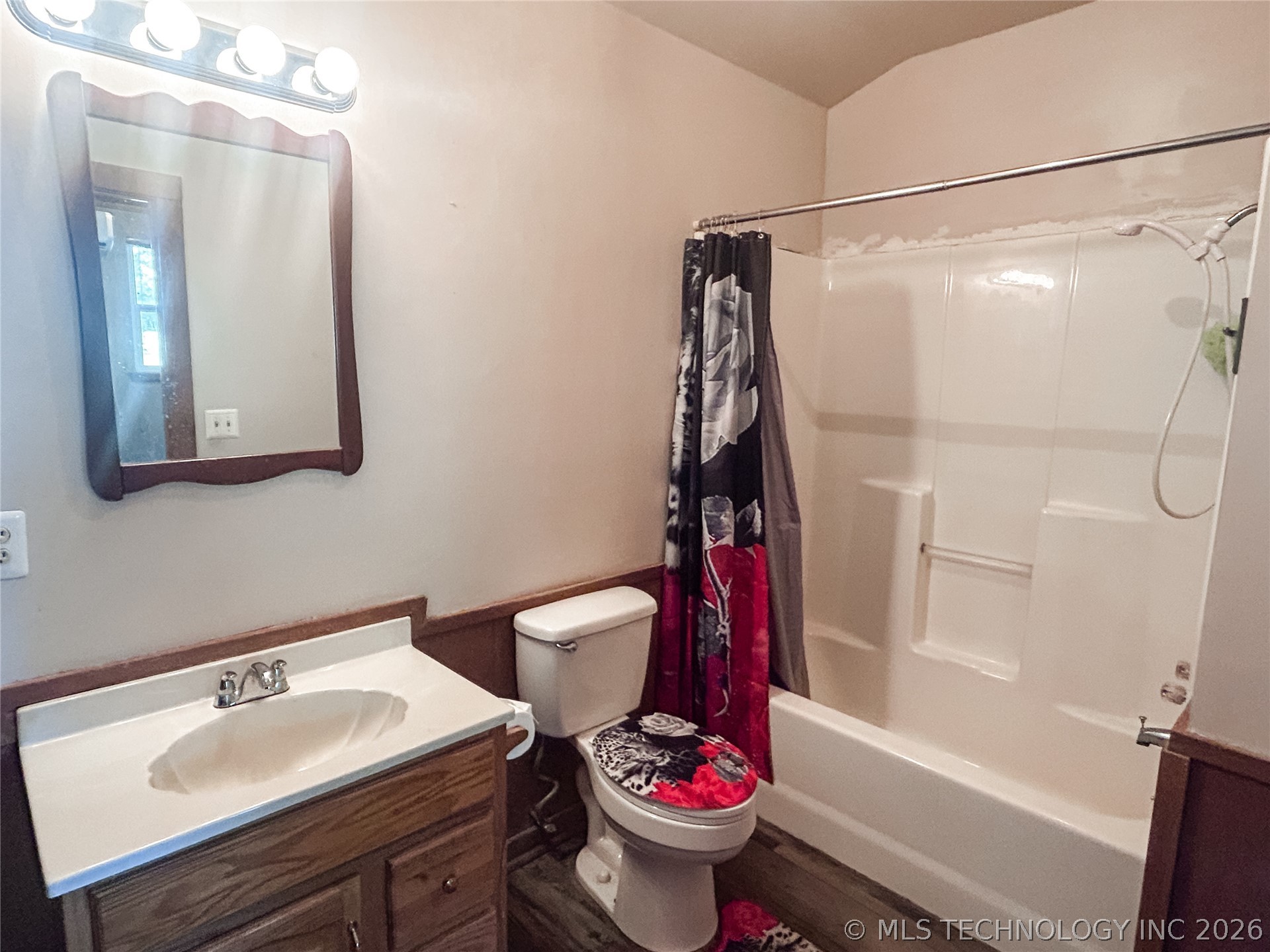 420502 E 1170 Road Property Photo 10