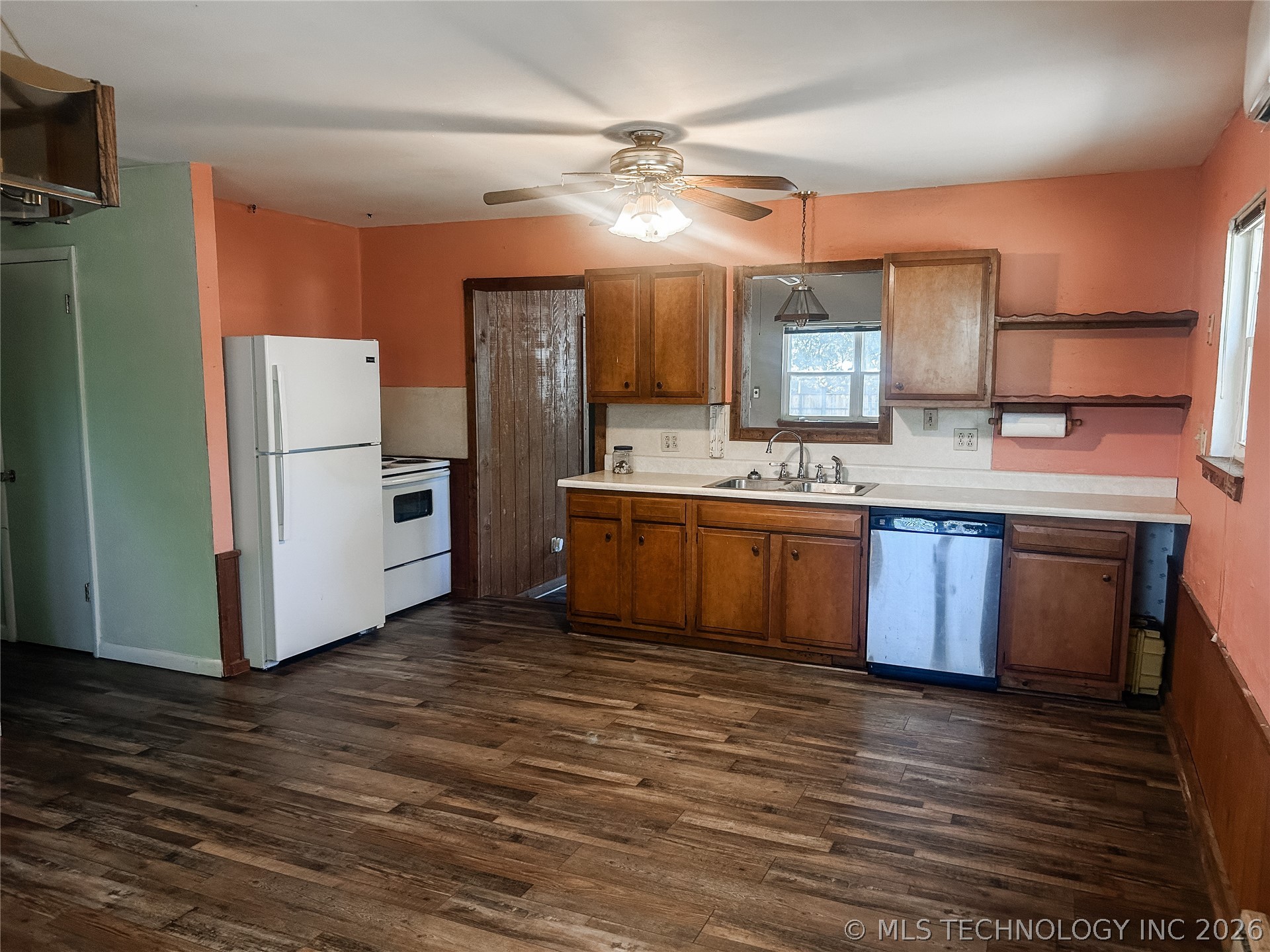 420502 E 1170 Road Property Photo 14