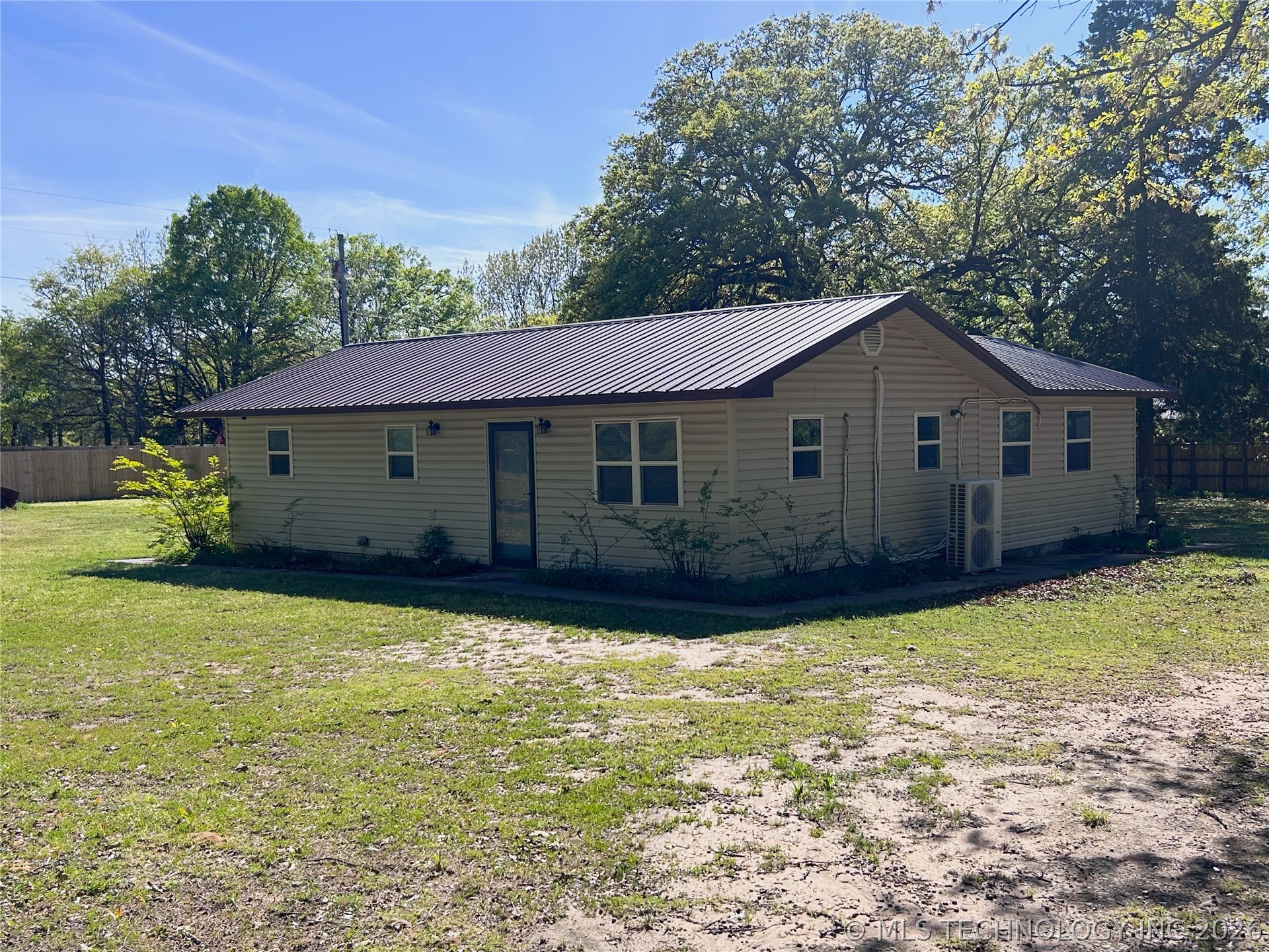 420502 E 1170 Road Property Photo 25