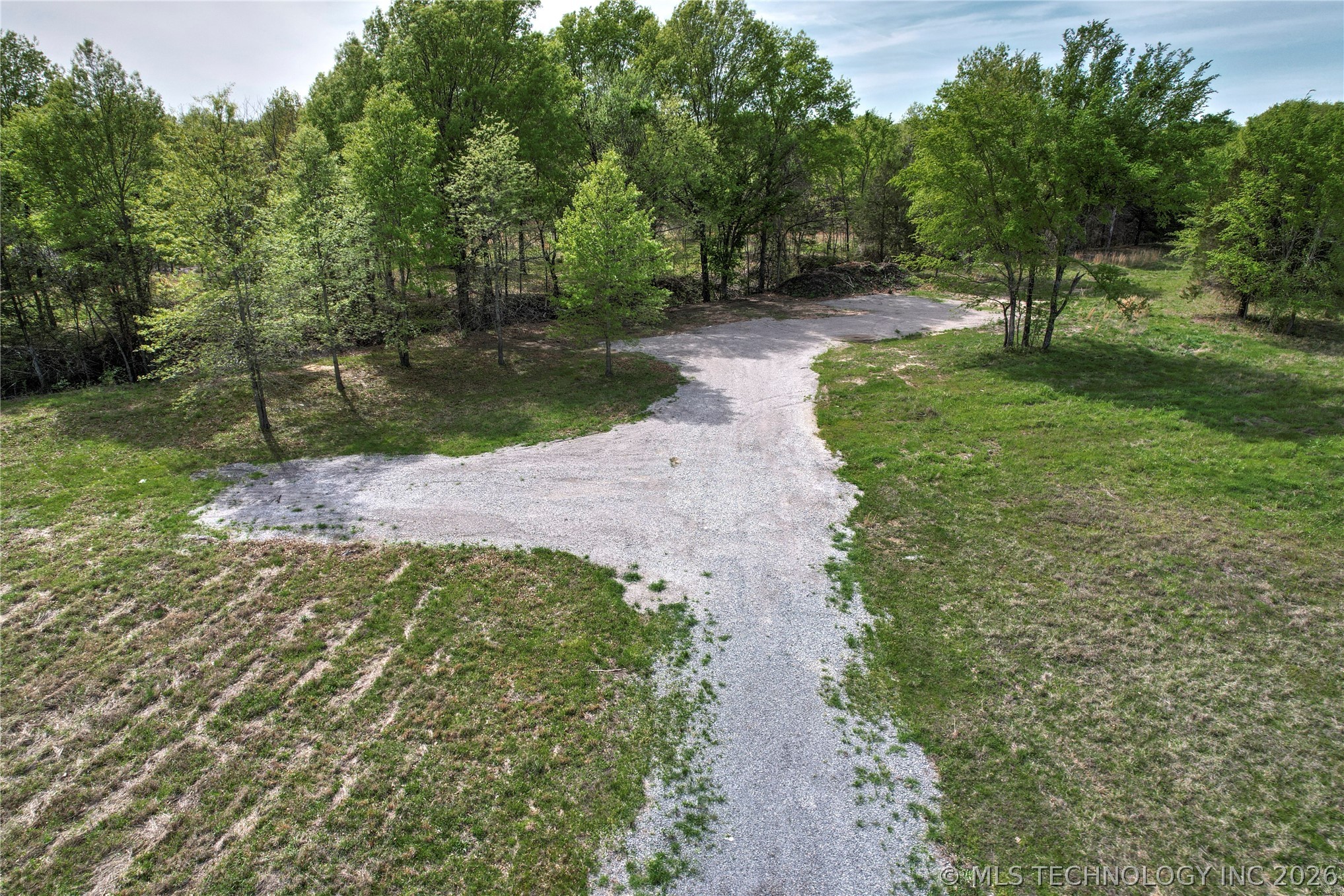 E 35th Street Property Photo 5