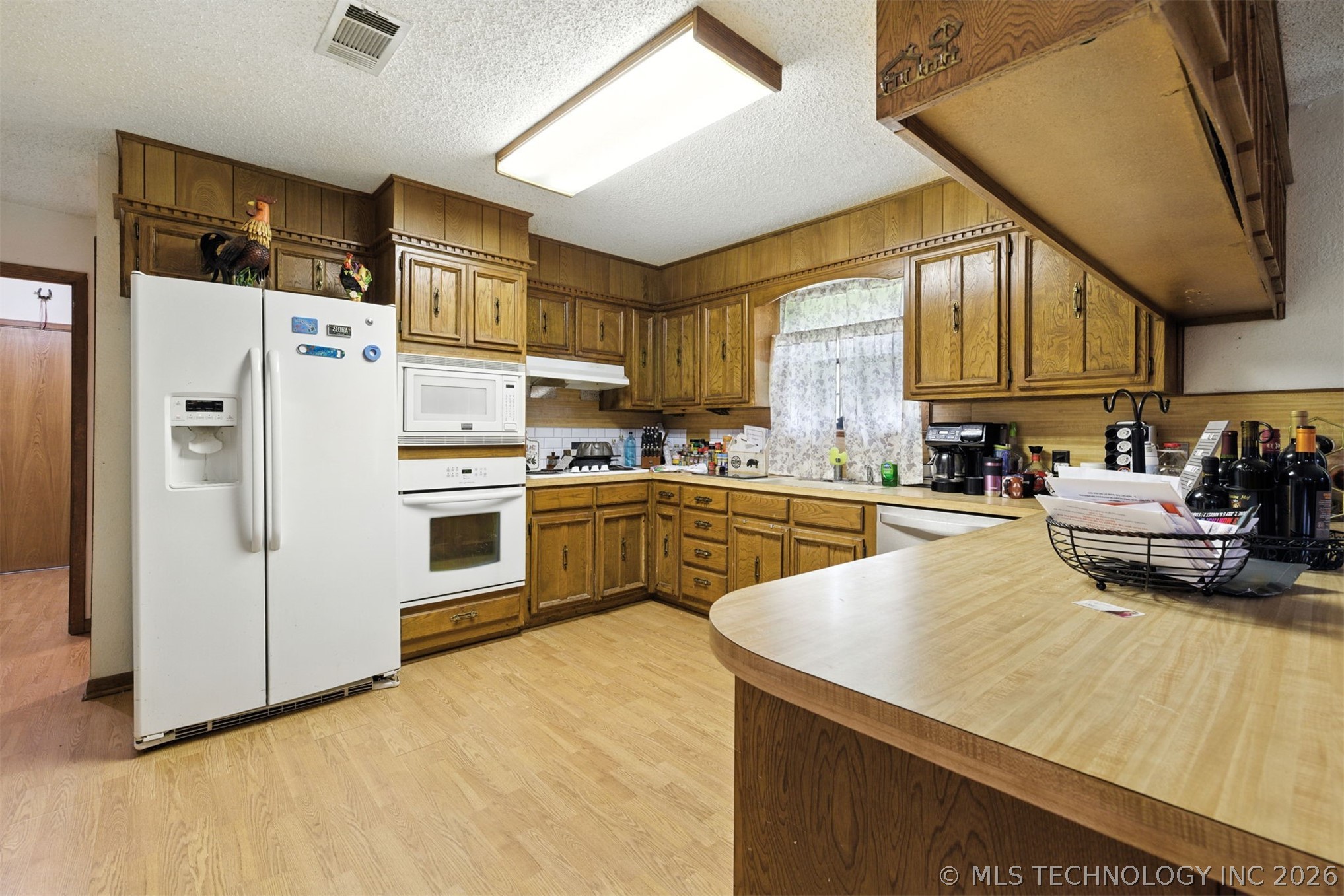 5616 Stonecreek Property Photo 10