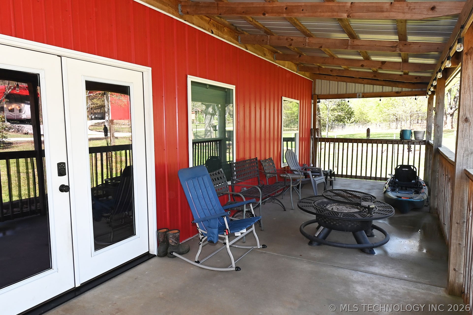 449272 E 982 Road Property Photo 2