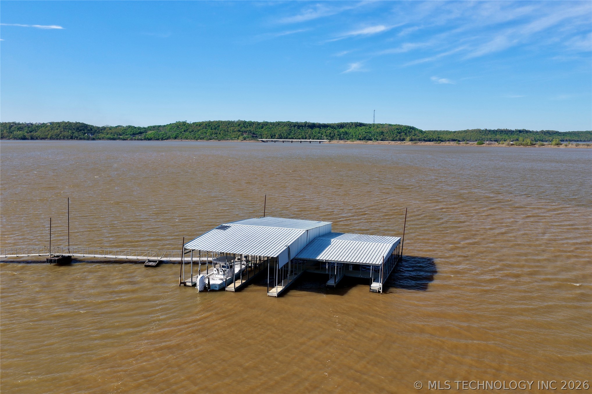 25 E Shoreline Drive Property Photo 11