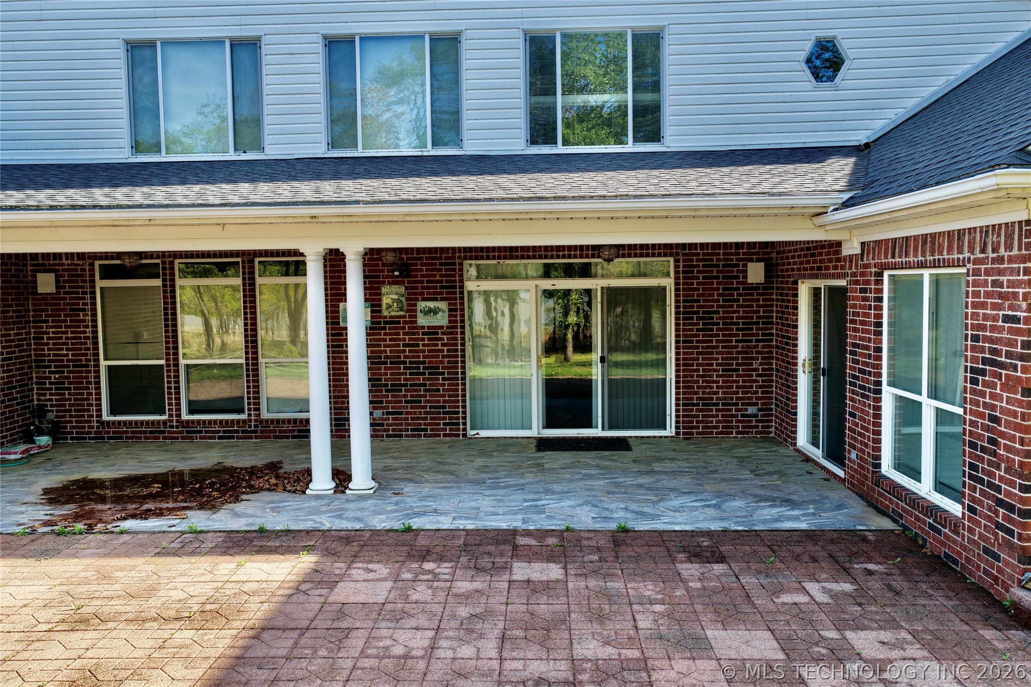 25 E Shoreline Drive Property Photo 18