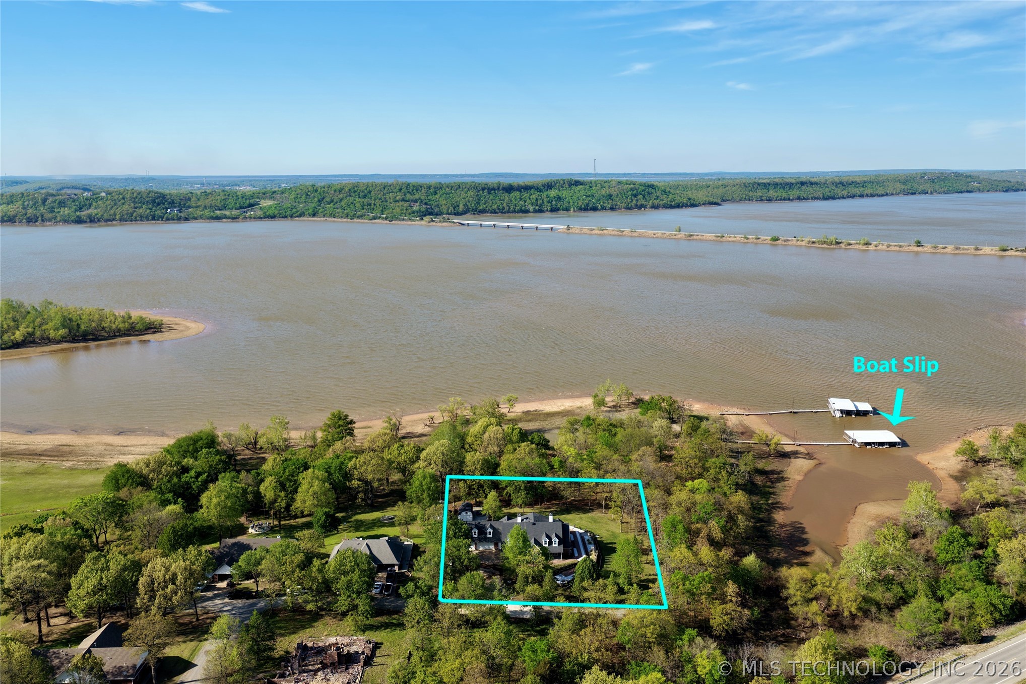 25 E Shoreline Drive Property Photo 20